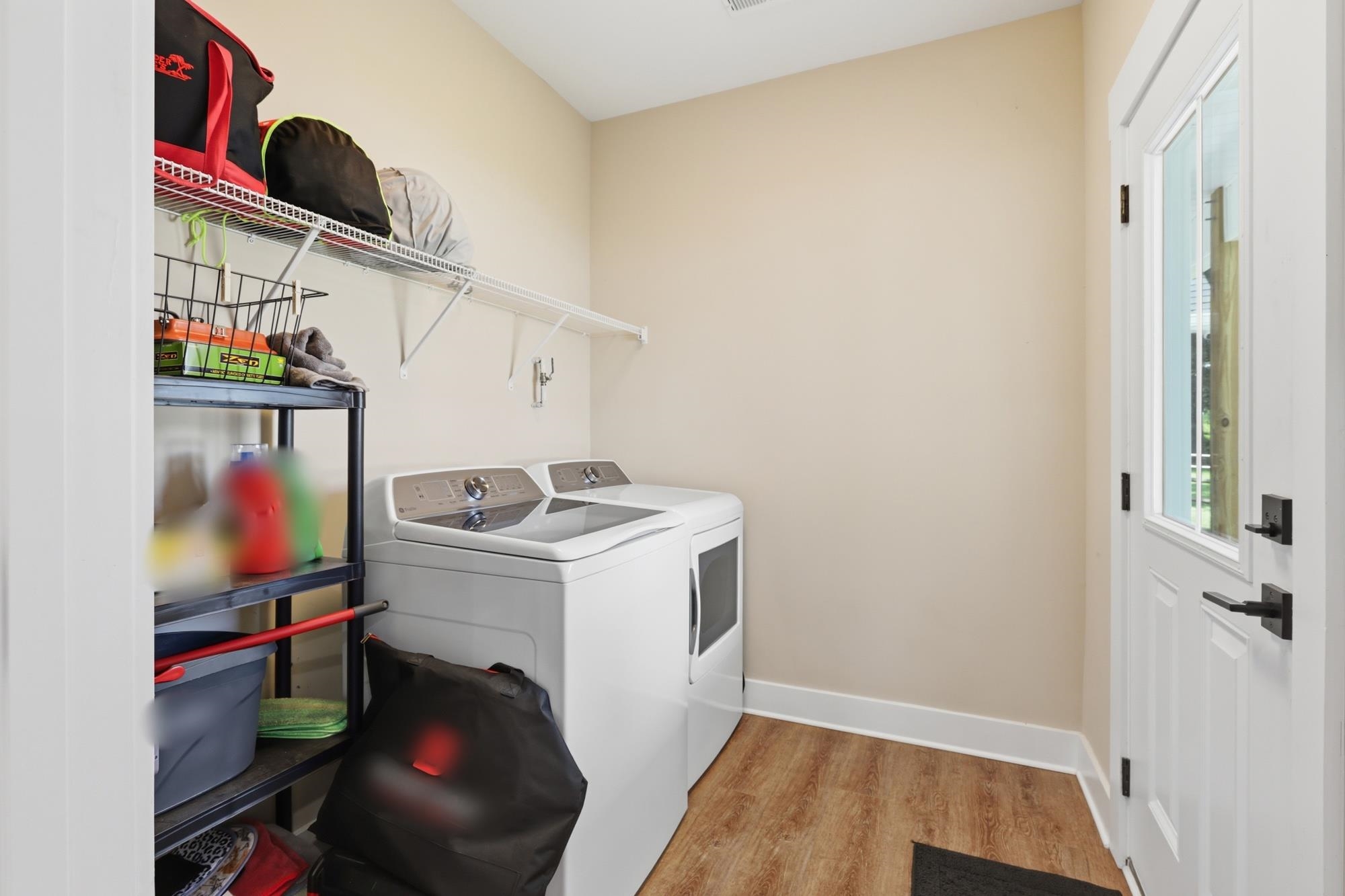 2487 Long Ave. Property Photo 31