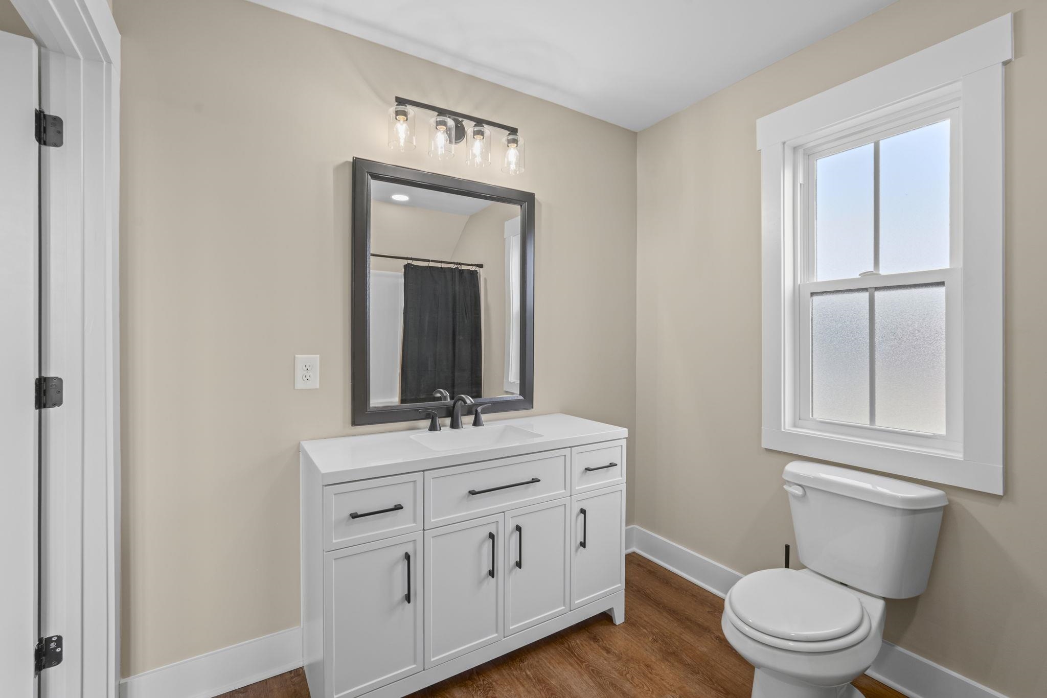2487 Long Ave. Property Photo 32