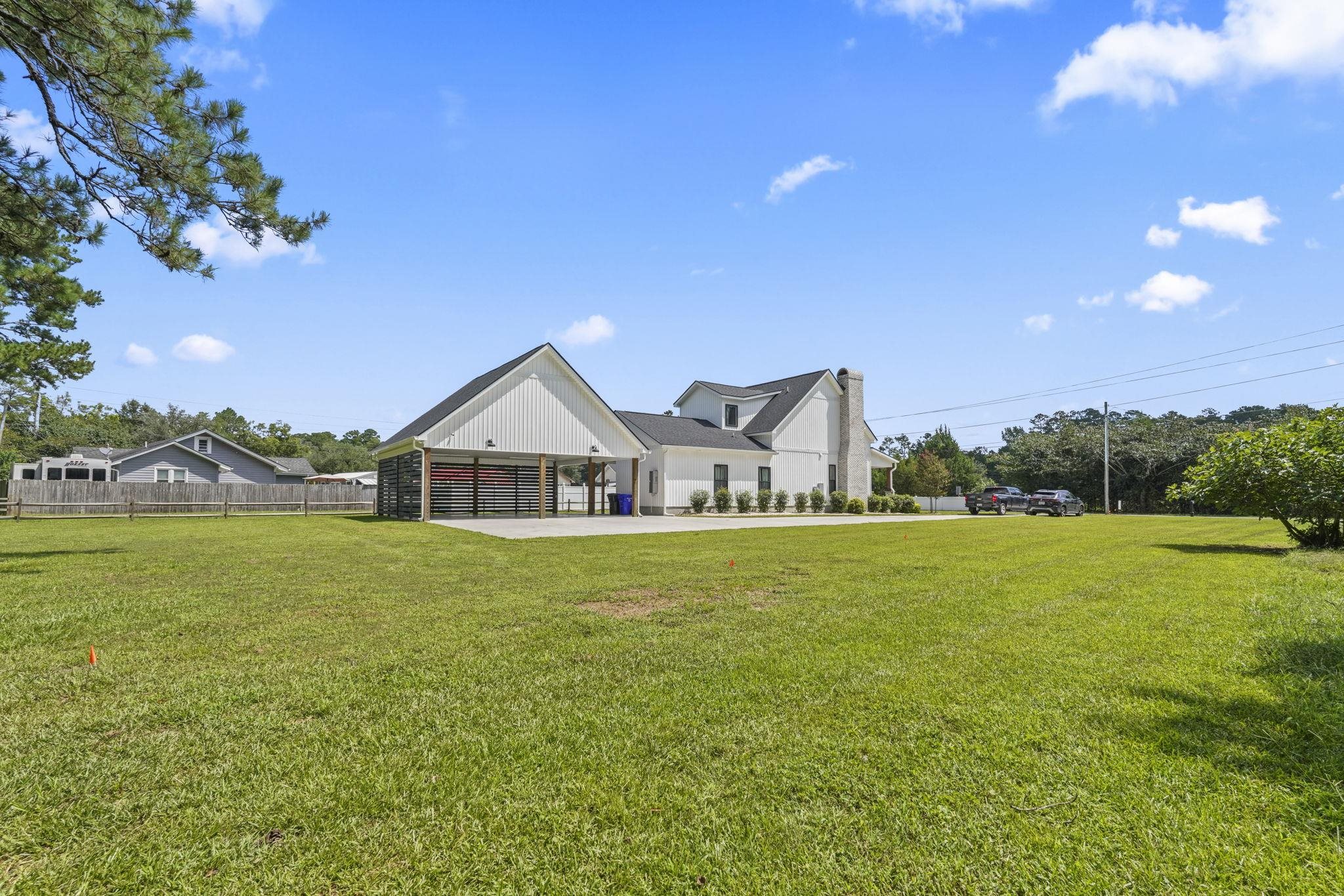 2487 Long Ave. Property Photo 40