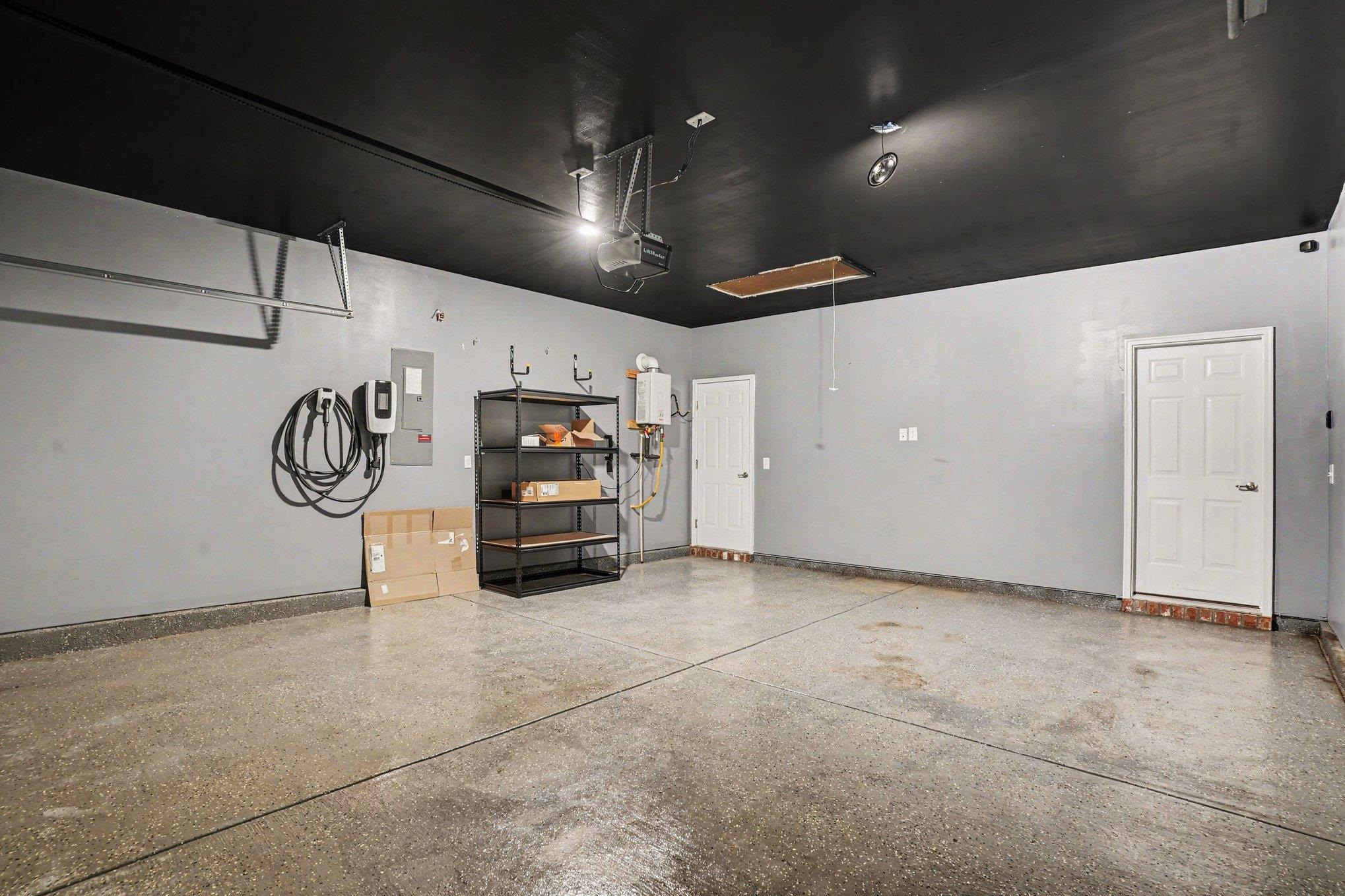 5008 Sassari Ct Property Photo 29