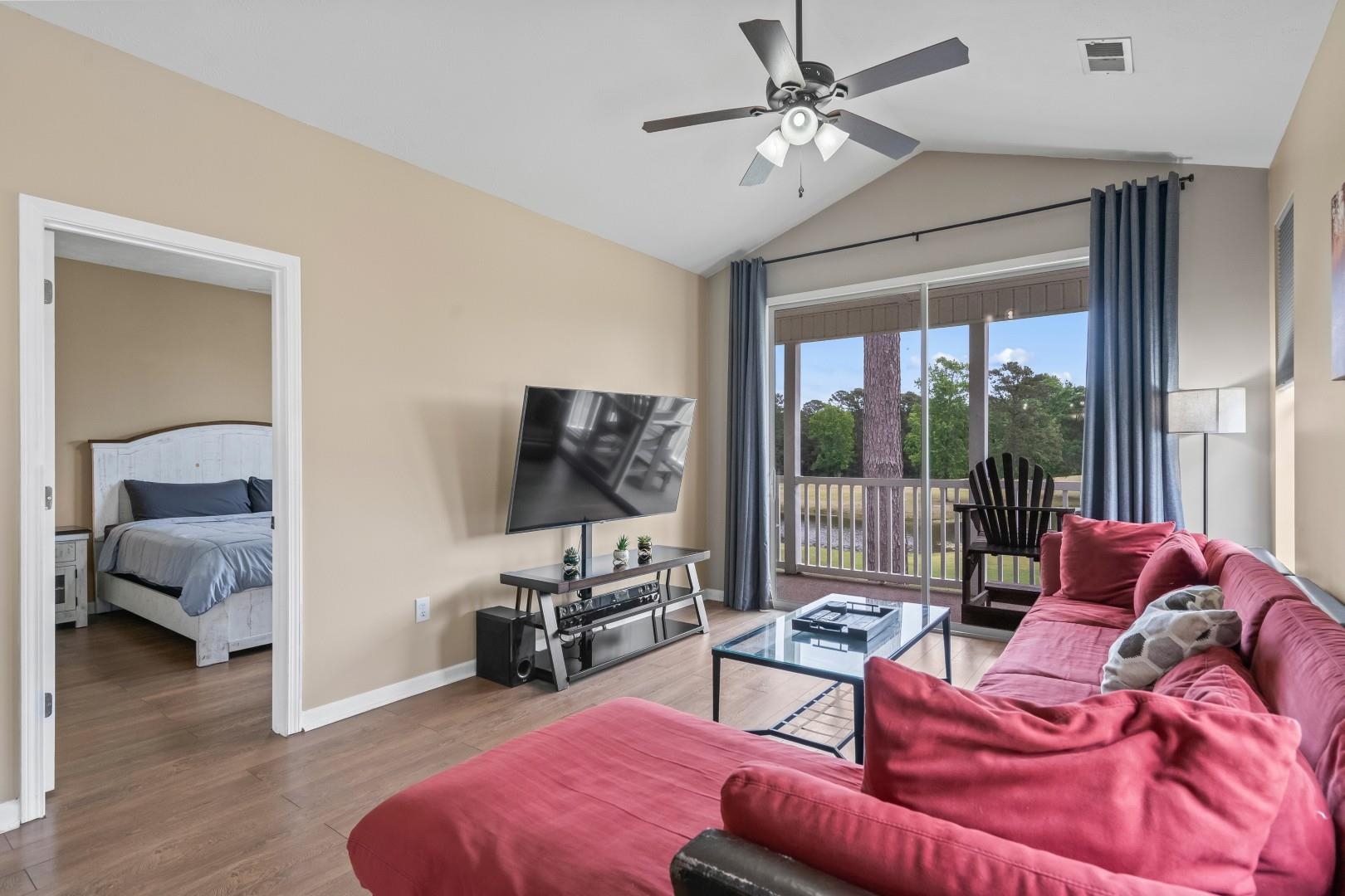 650 River Oaks Dr. Property Photo 19