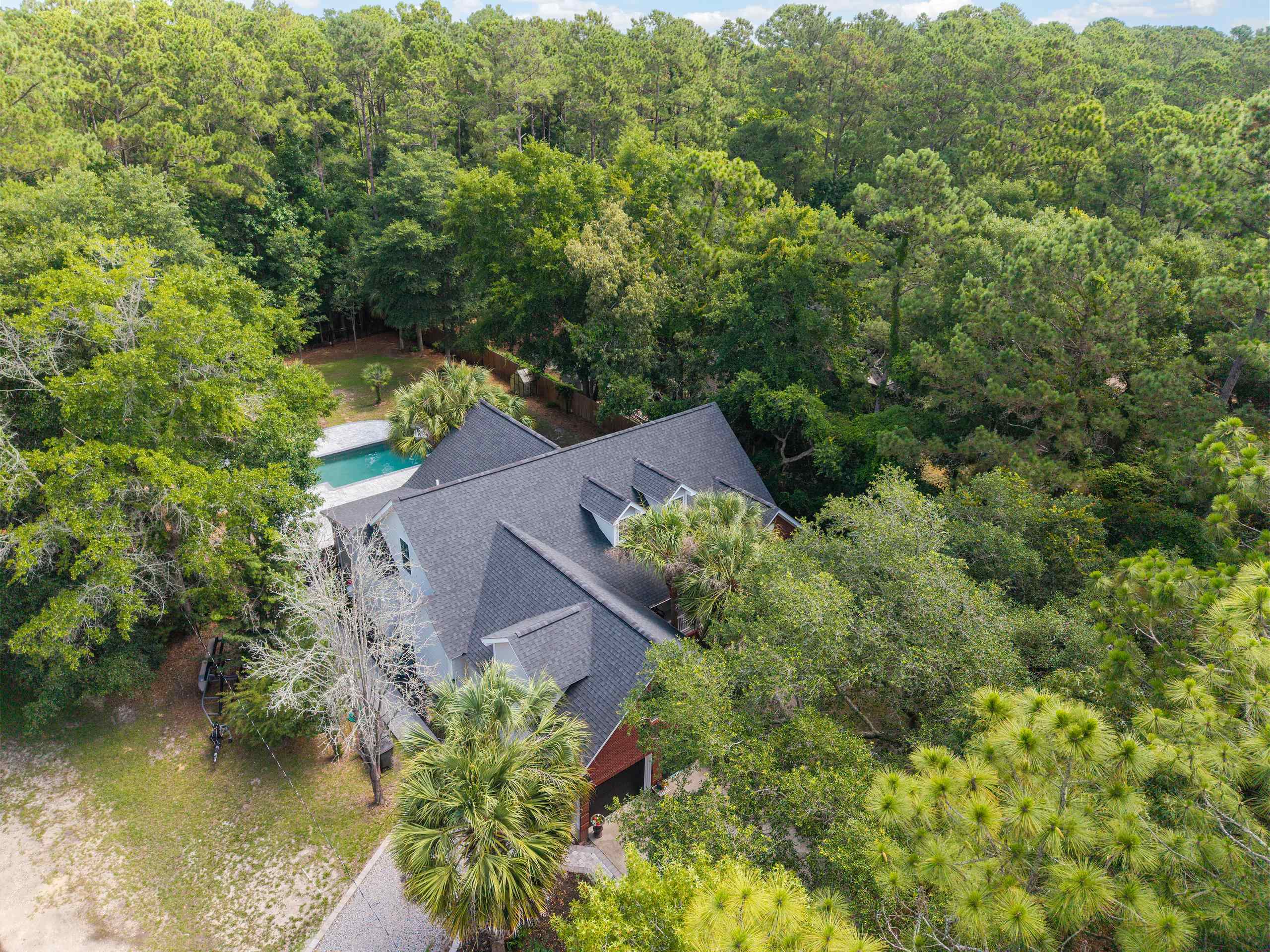 1220 Crooked Oak Dr. Property Photo 3