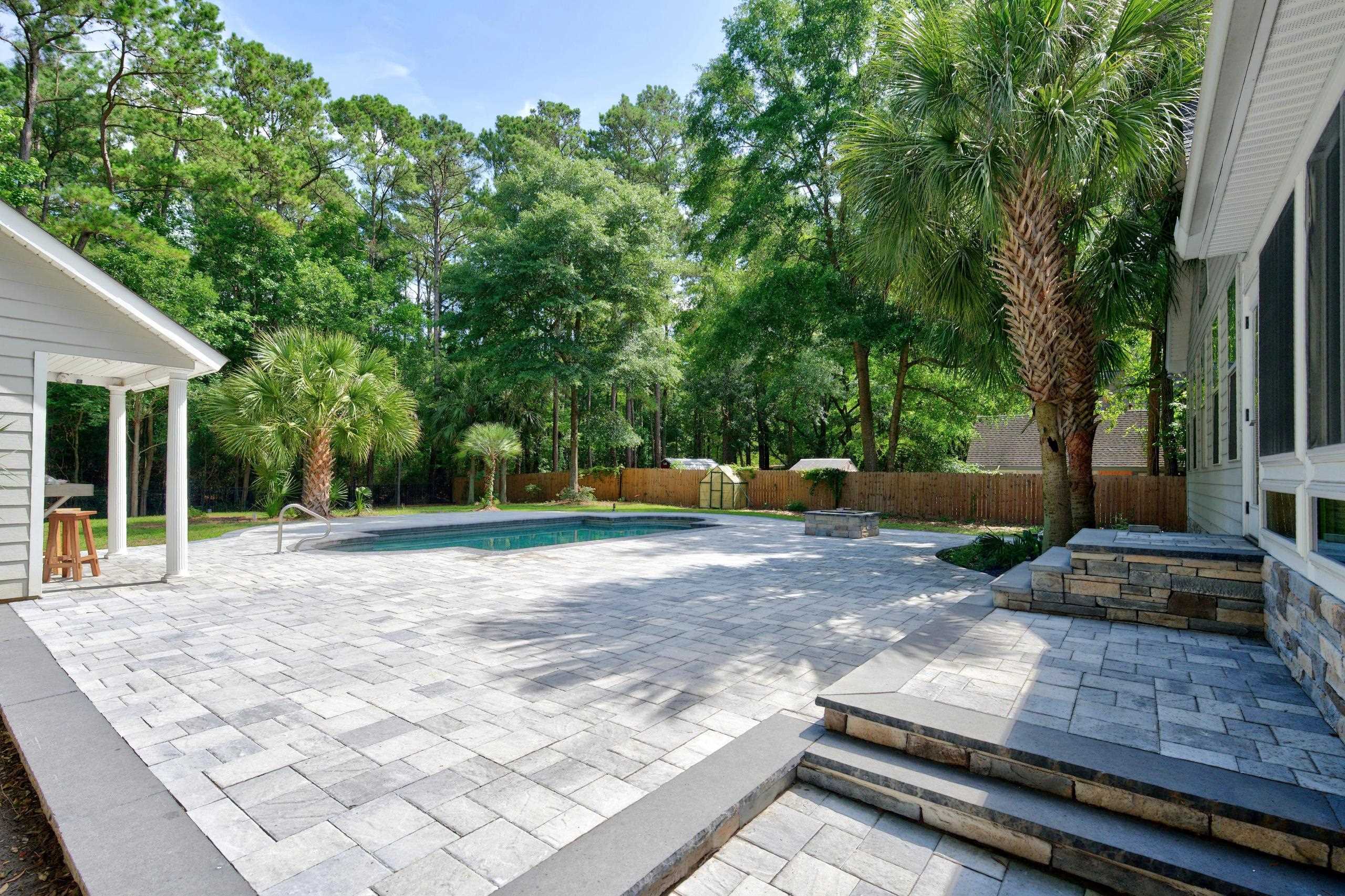 1220 Crooked Oak Dr. Property Photo 35