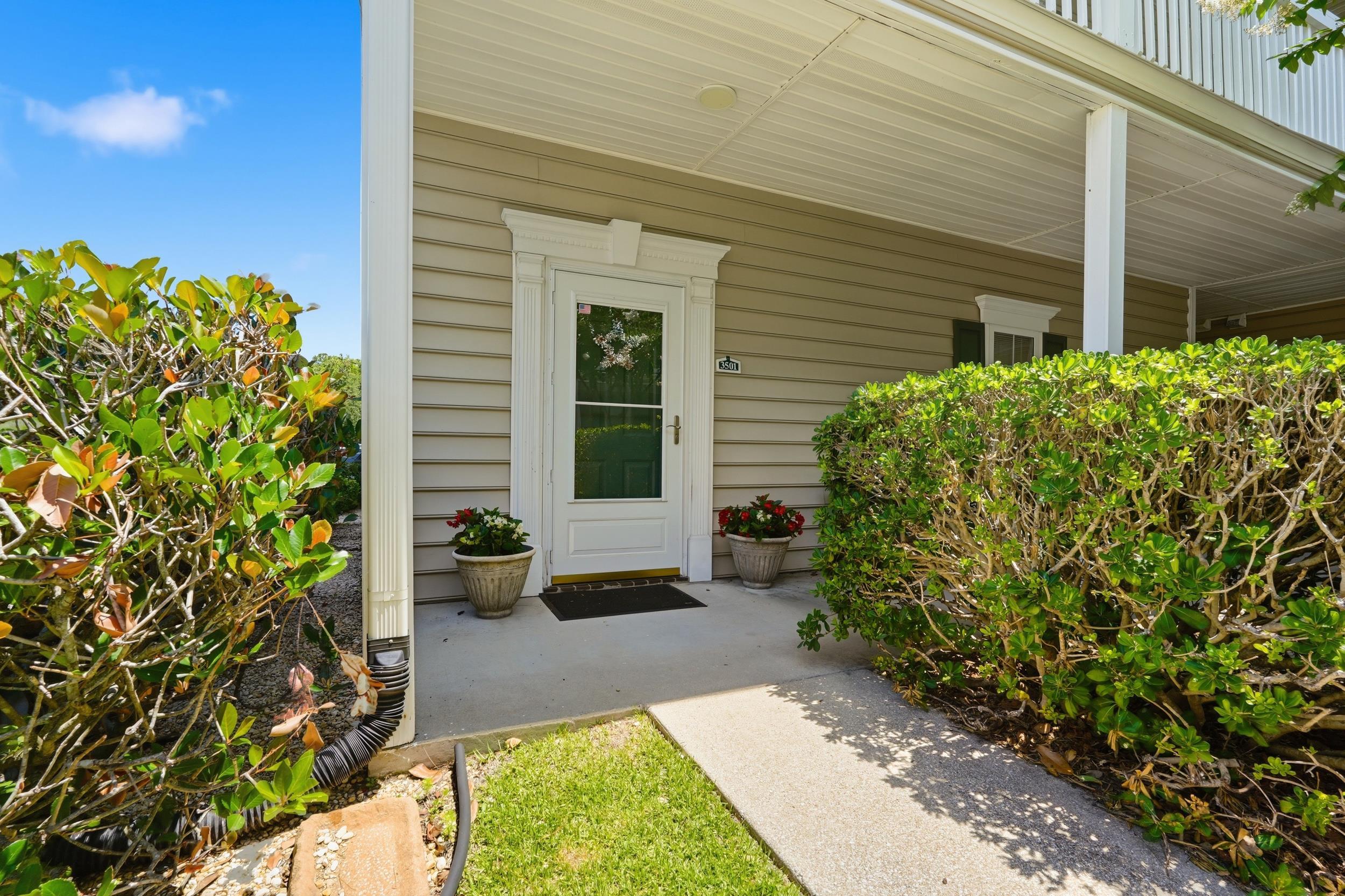 3501 Sweetwater Blvd. Property Photo 6