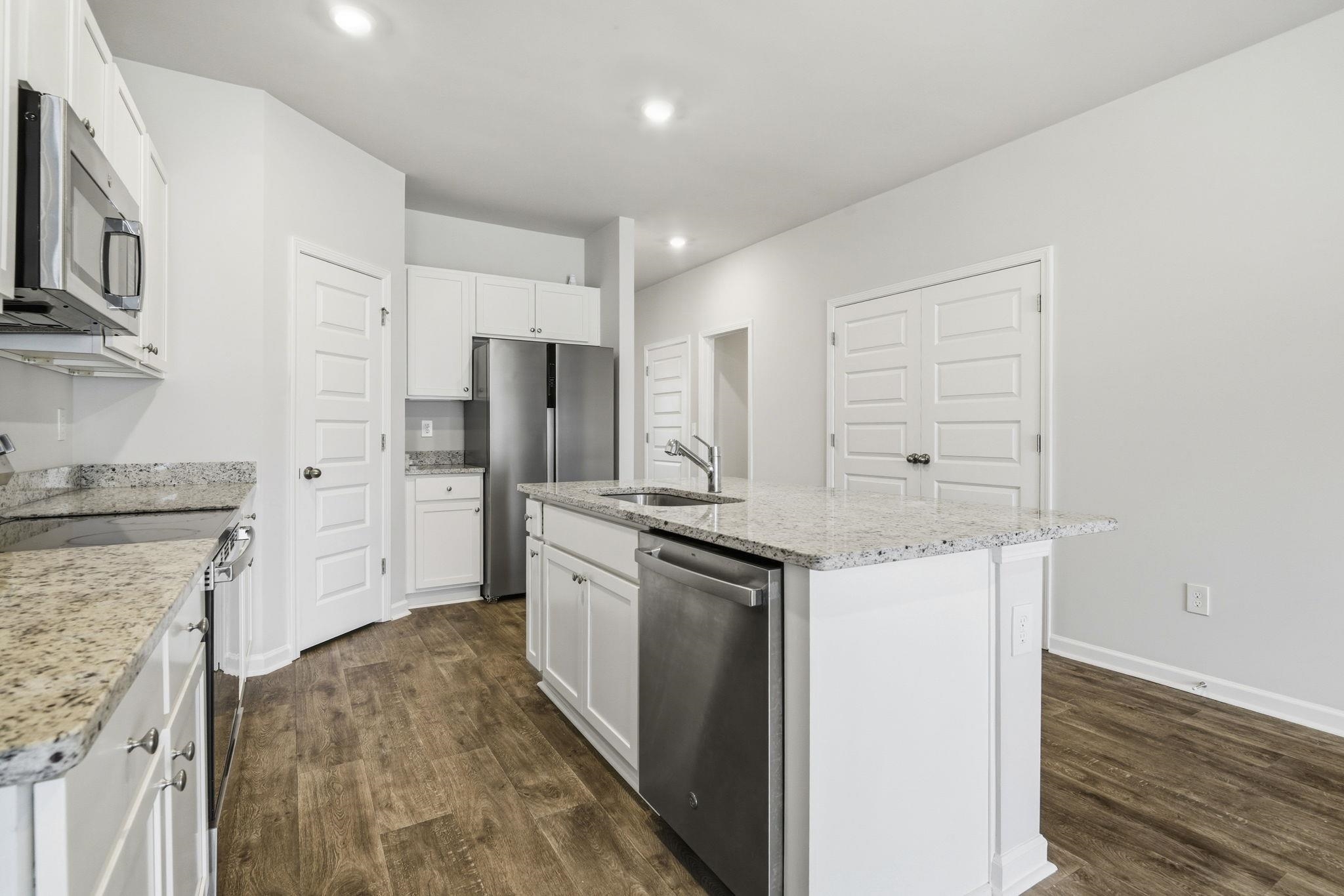 1136 Blueback Herring Way Property Photo 6