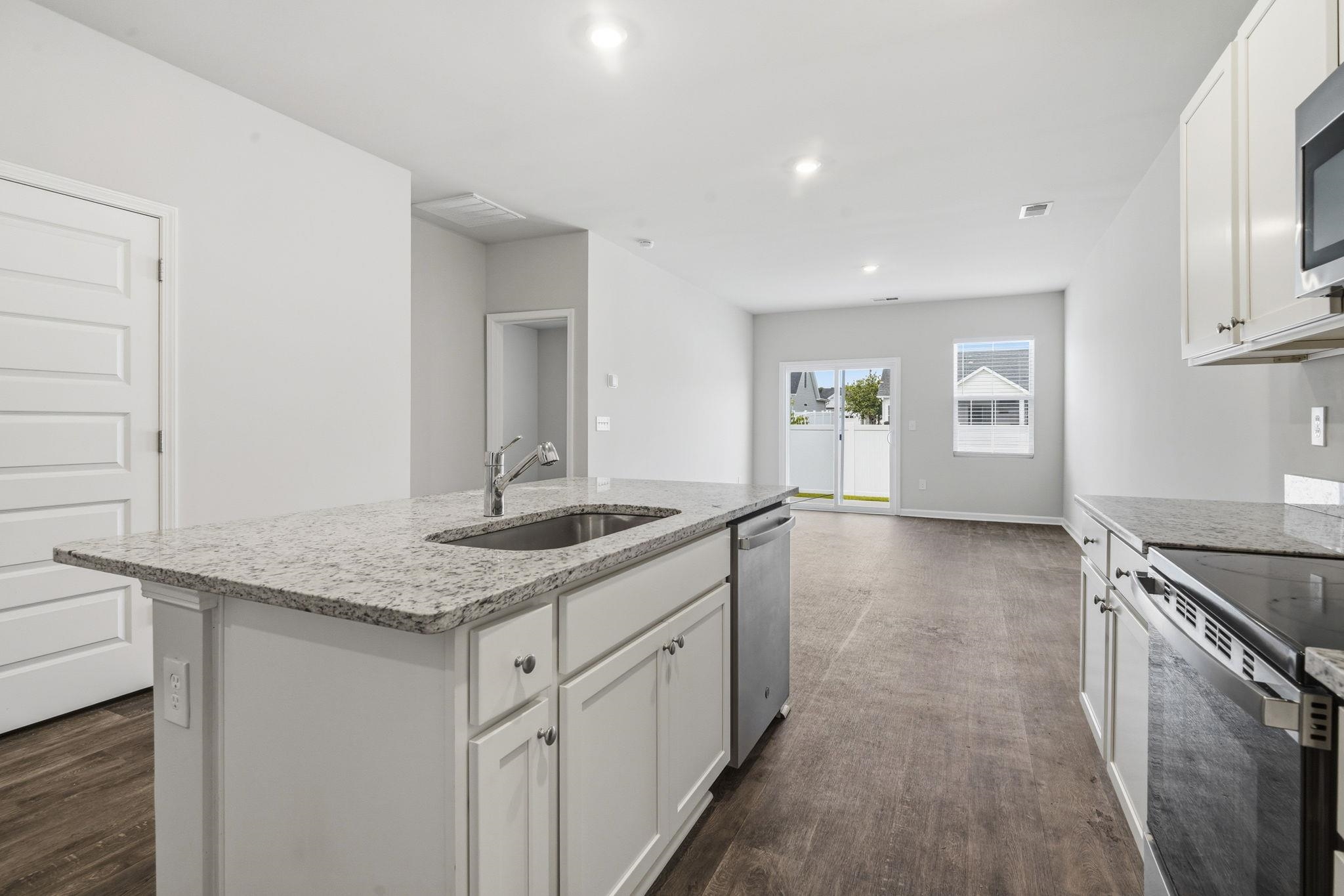 1136 Blueback Herring Way Property Photo 7