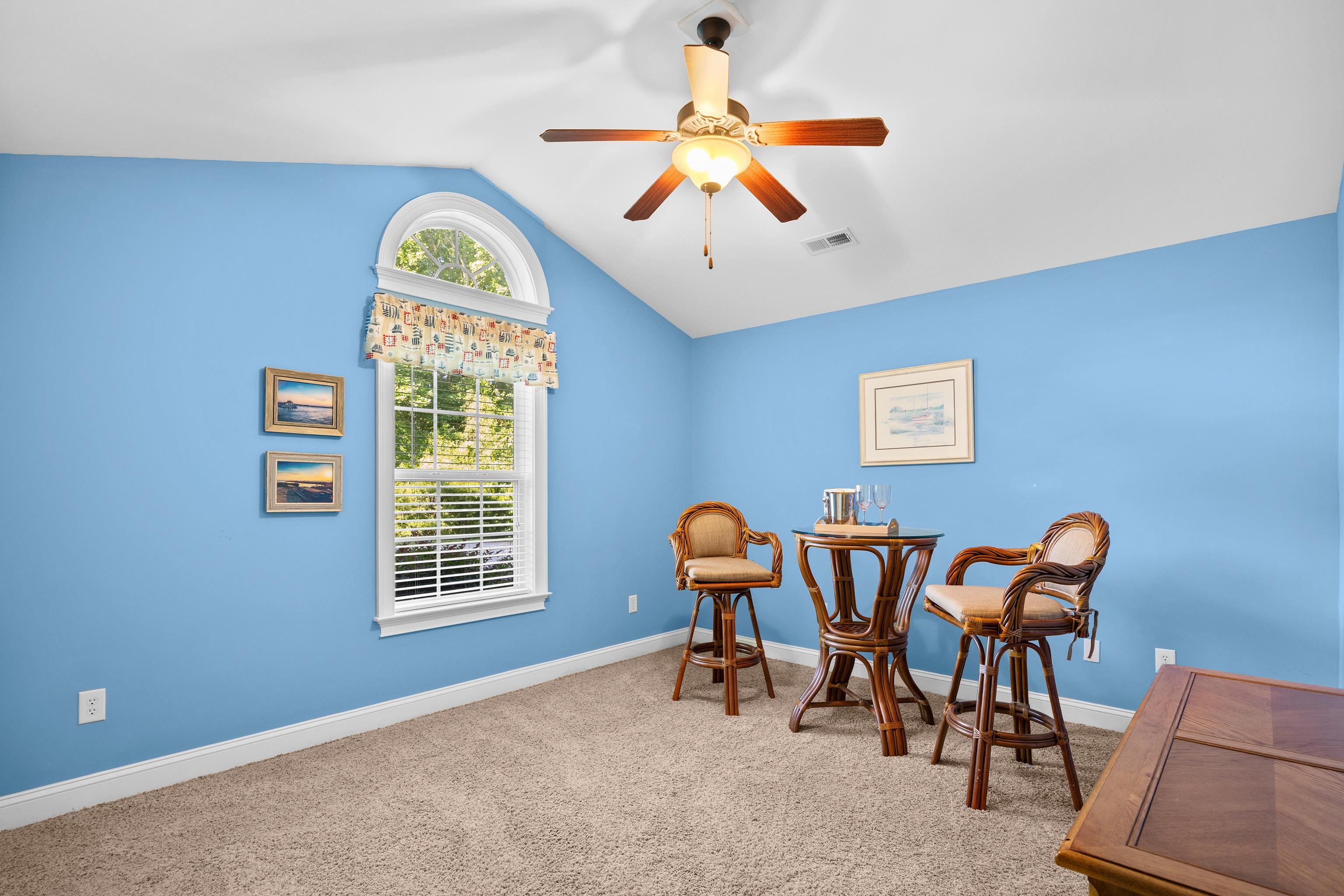 504 Harrington Ct. Property Photo 13