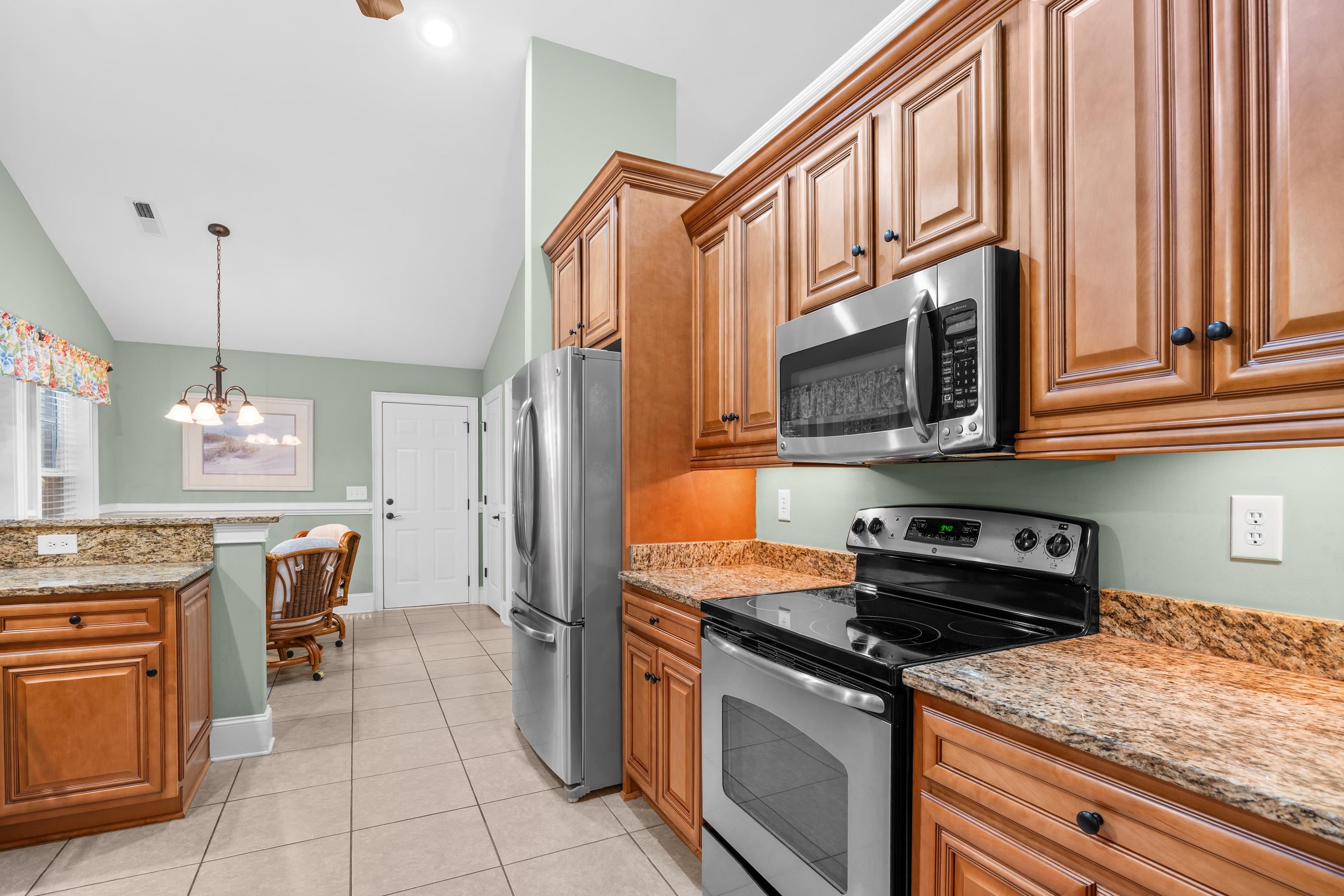 504 Harrington Ct. Property Photo 23