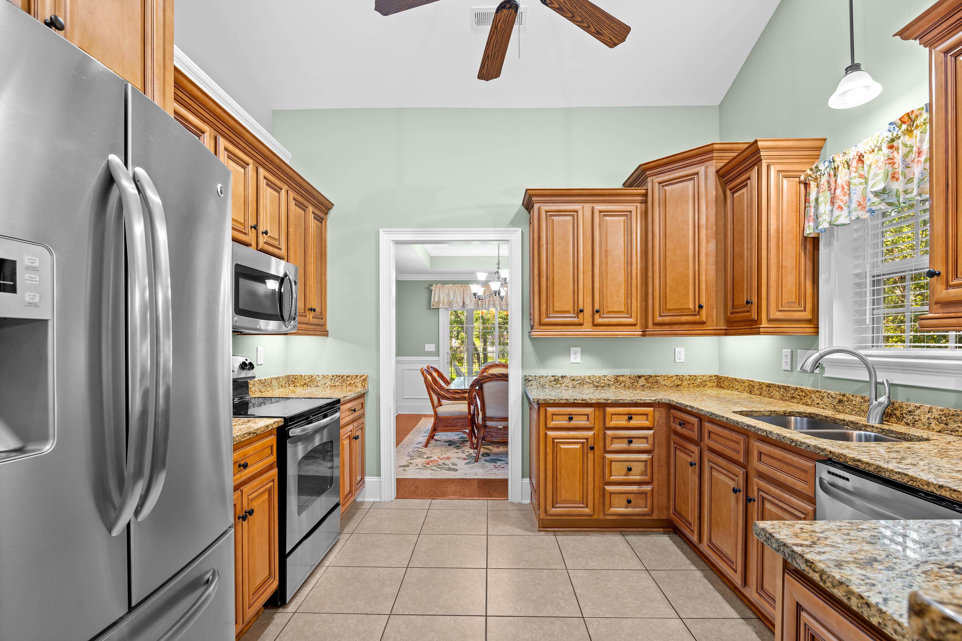 504 Harrington Ct. Property Photo 24