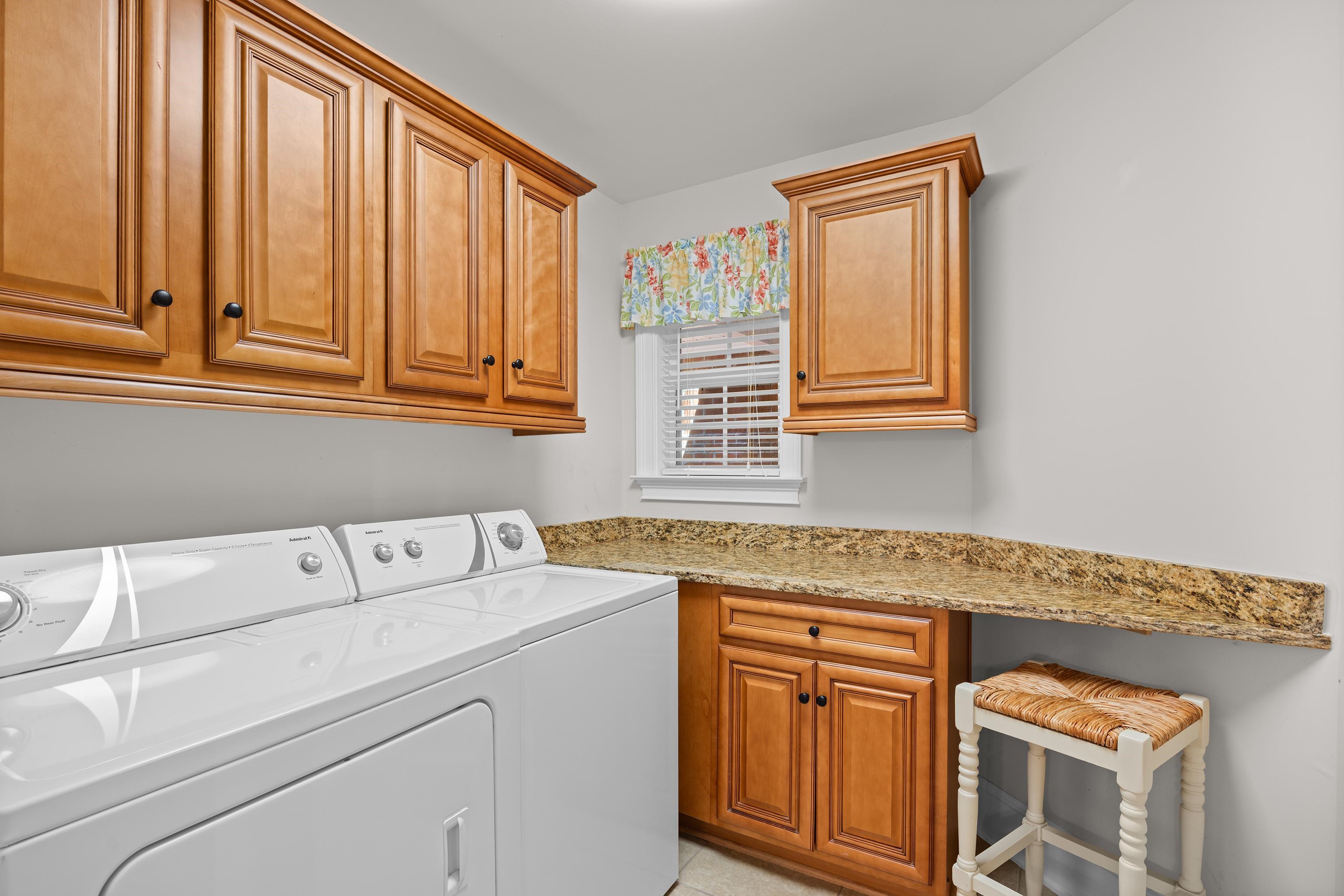 504 Harrington Ct. Property Photo 28