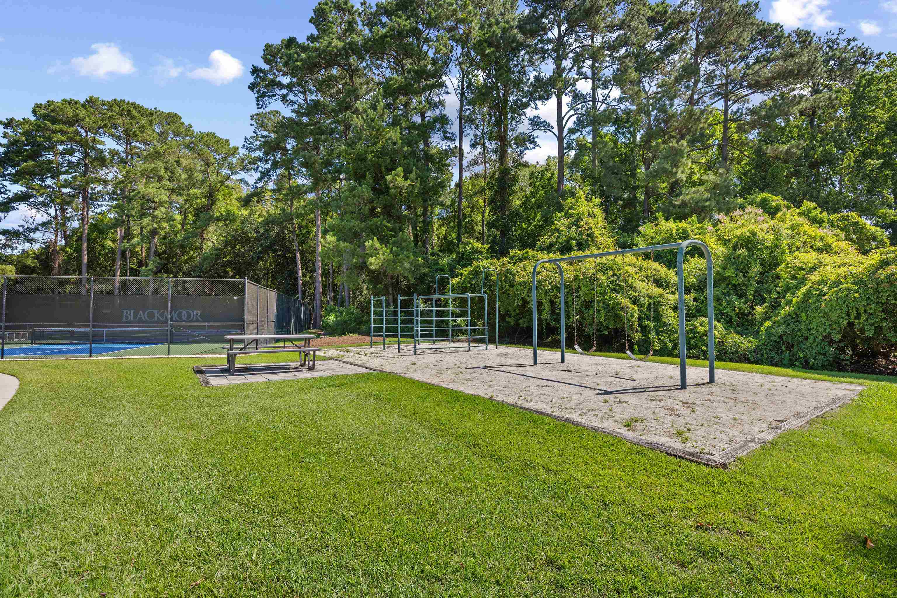 504 Harrington Ct. Property Photo 46