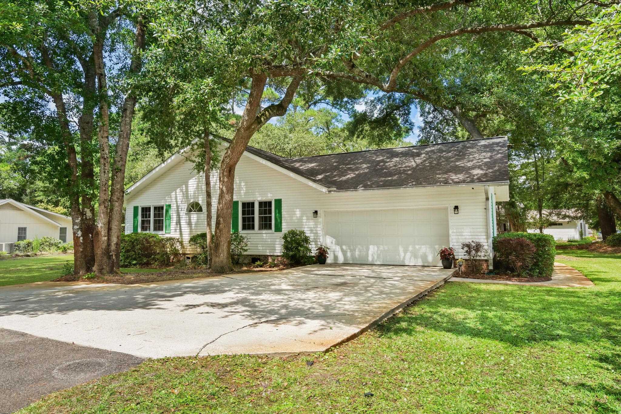 489 Crooked Oak Dr. Property Photo 3