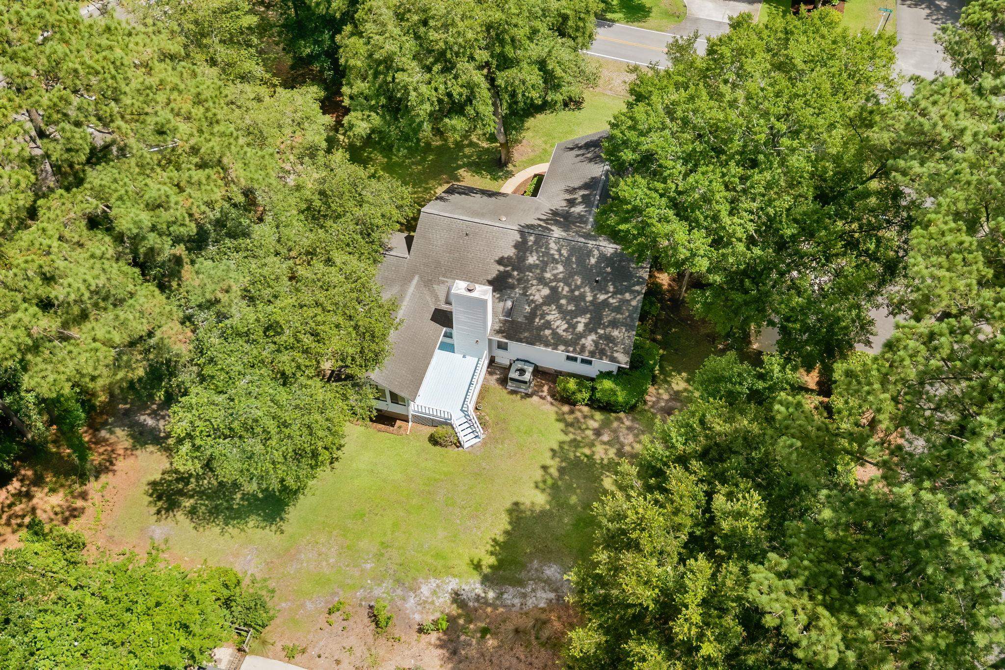 489 Crooked Oak Dr. Property Photo 5