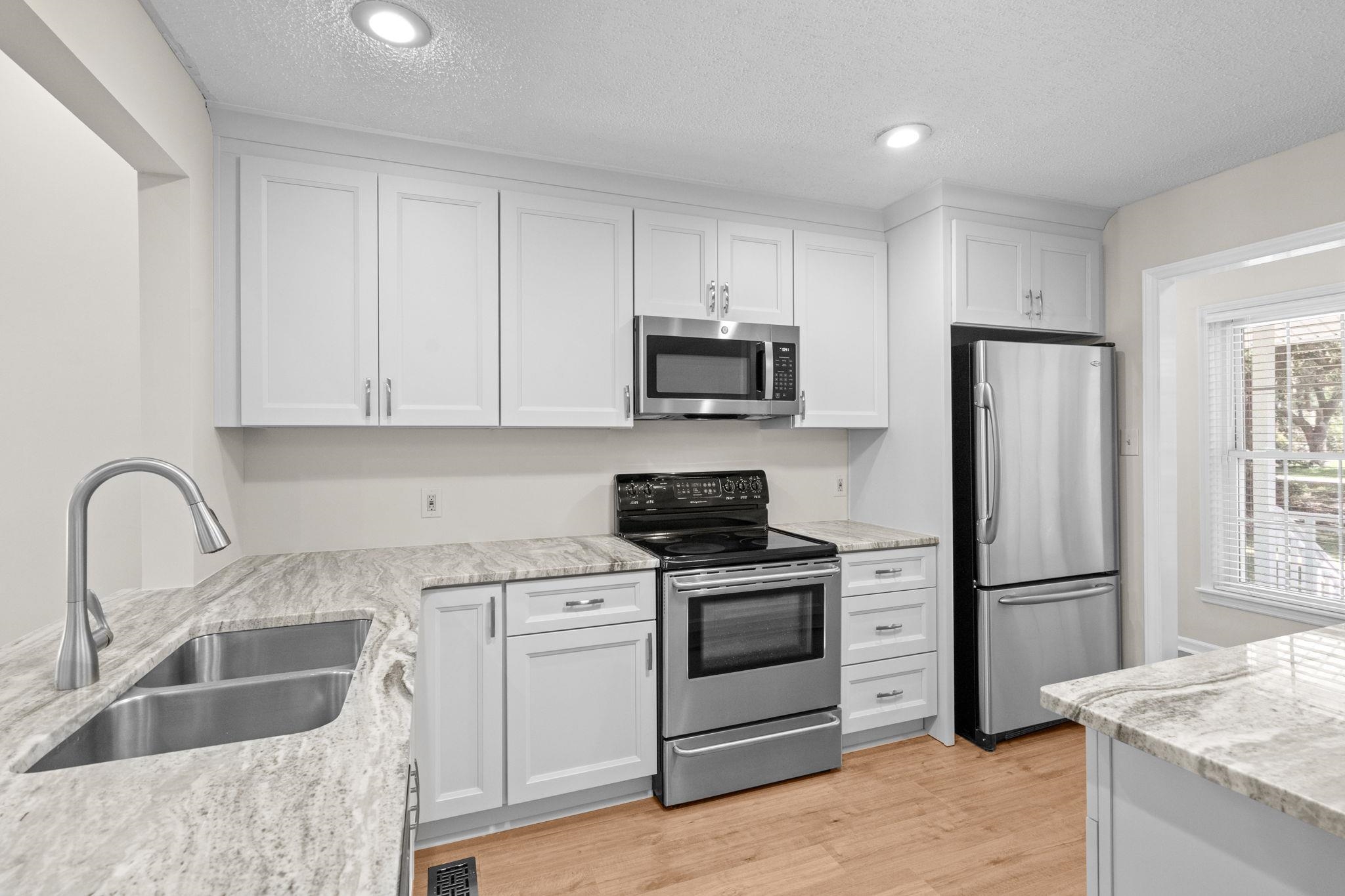 489 Crooked Oak Dr. Property Photo 16