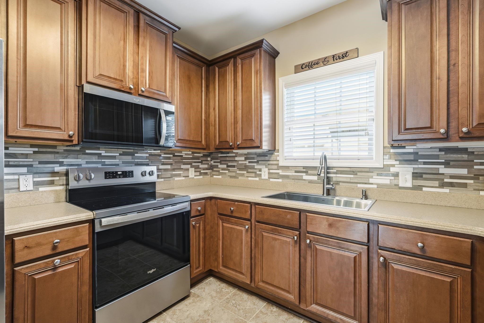 166 Preservation Dr. Property Photo 28