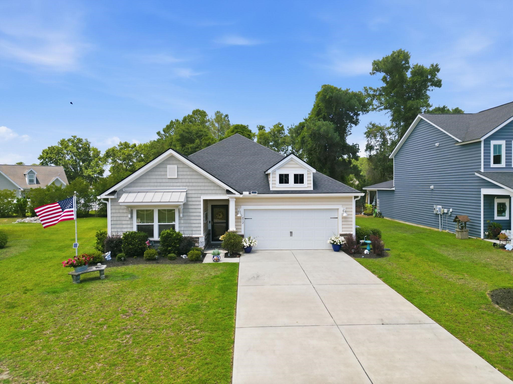 472 Craigflower Ct. Property Photo 1