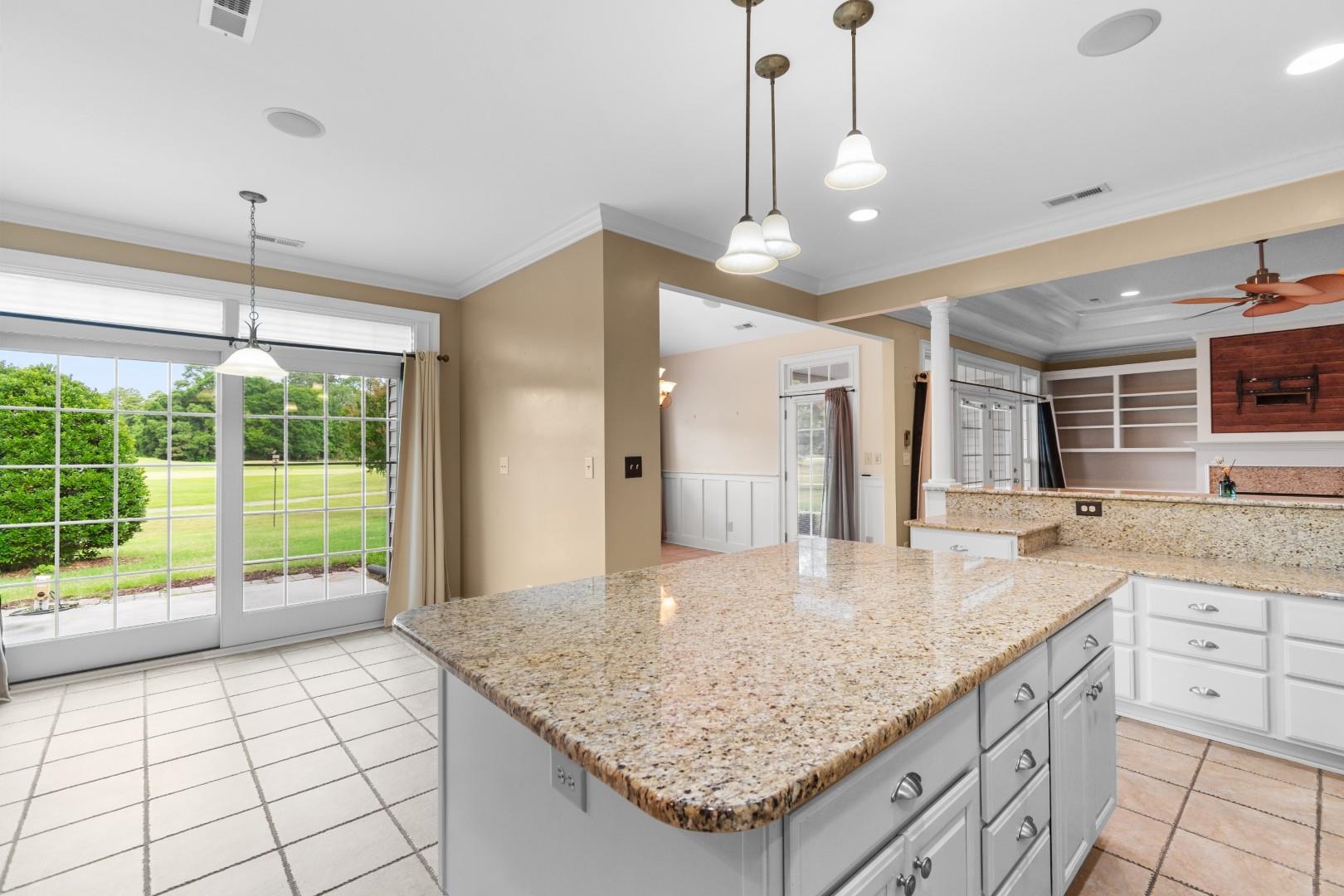 2793 Sanctuary Blvd. Property Photo 5