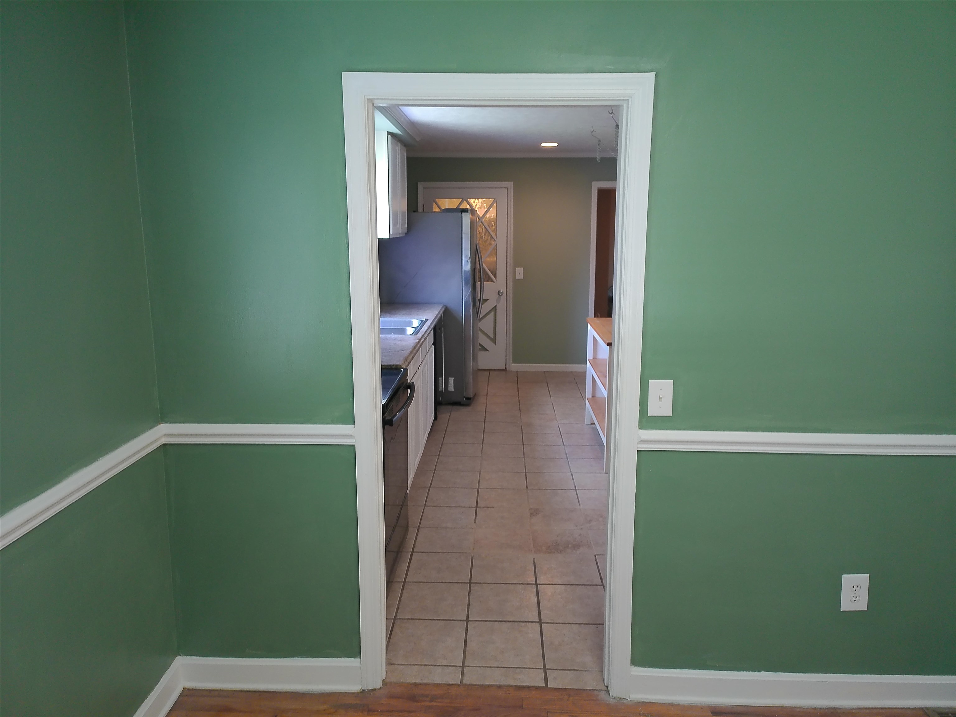 4389 Mcqueen St. Property Photo 10