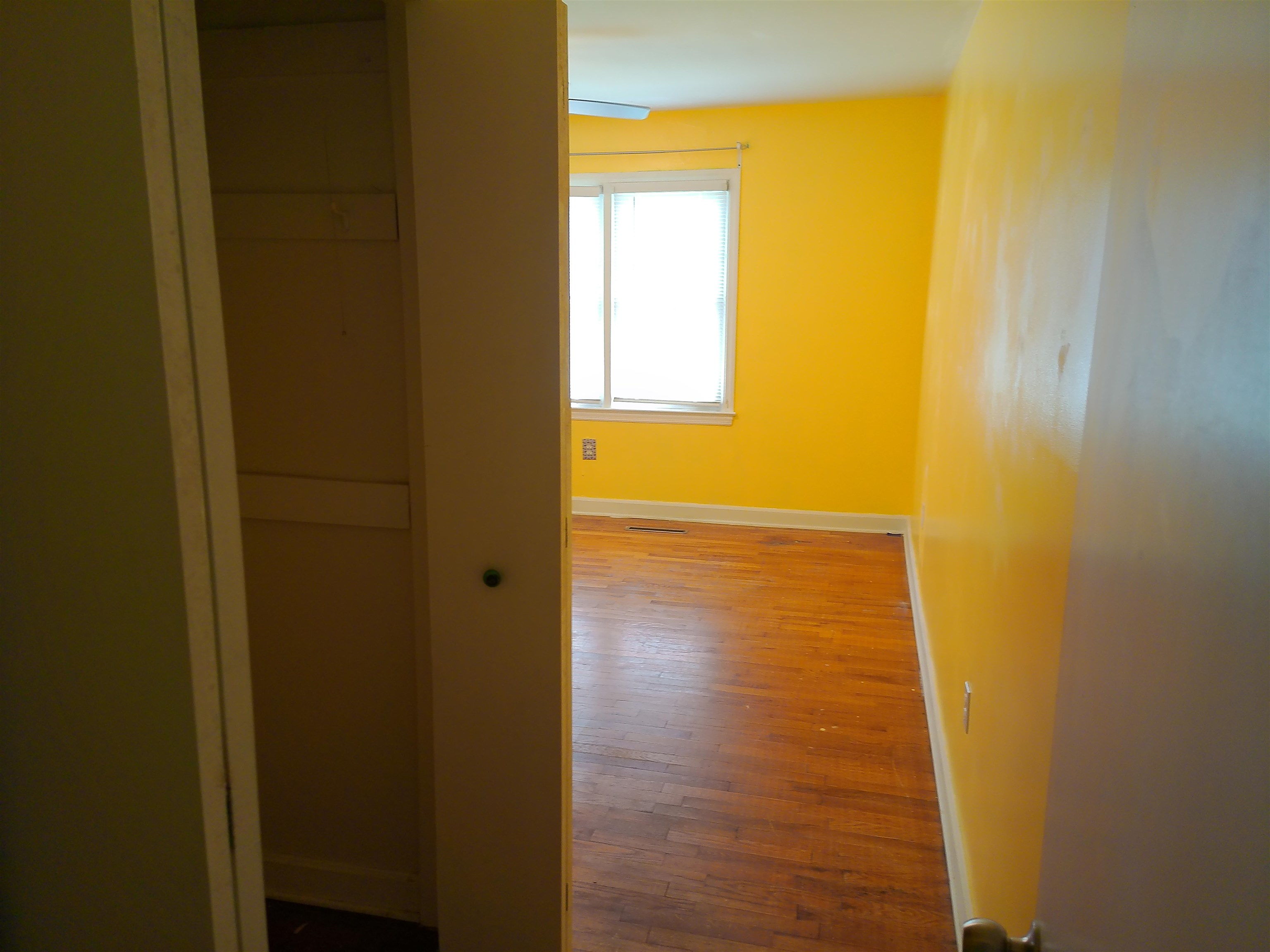 4389 Mcqueen St. Property Photo 20