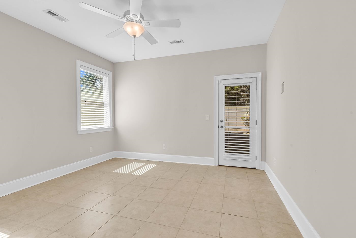 129 Waterfall Circle Property Photo 16