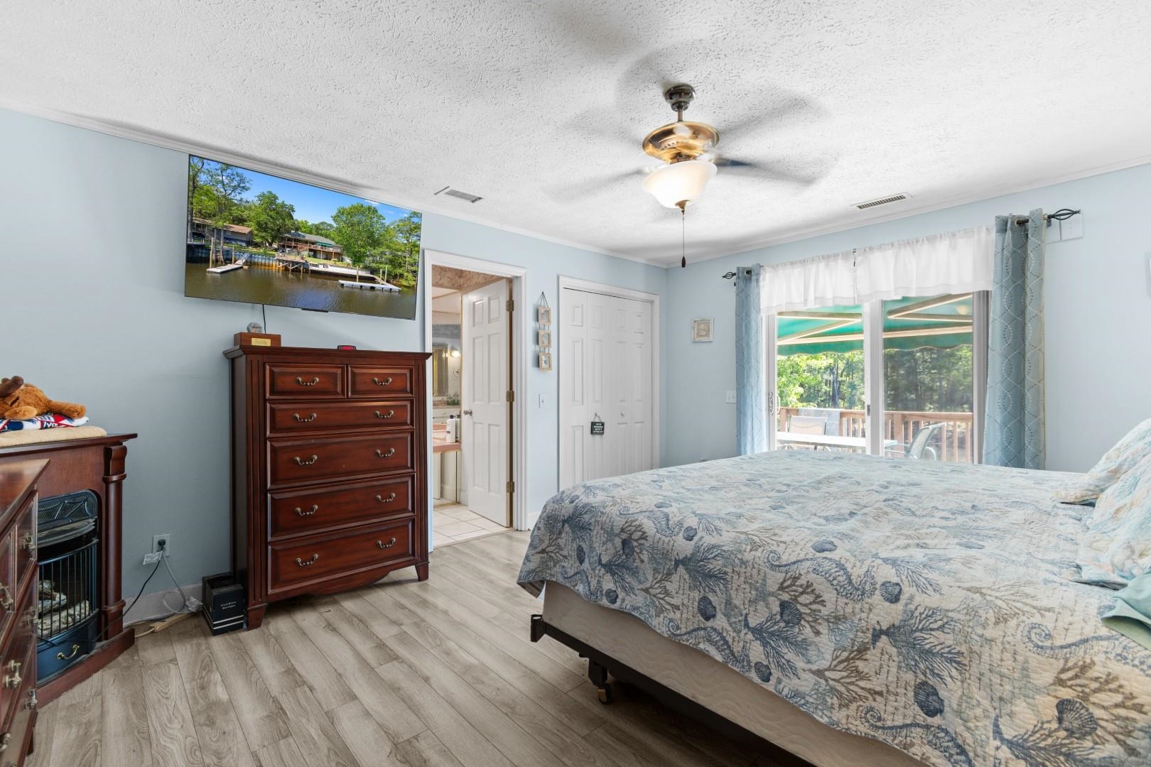 455 River Rd. Property Photo 14