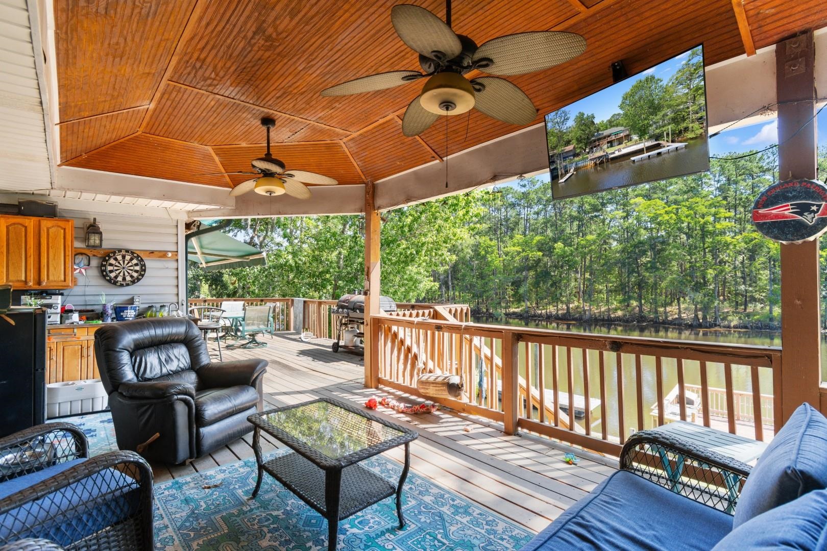 455 River Rd. Property Photo 26