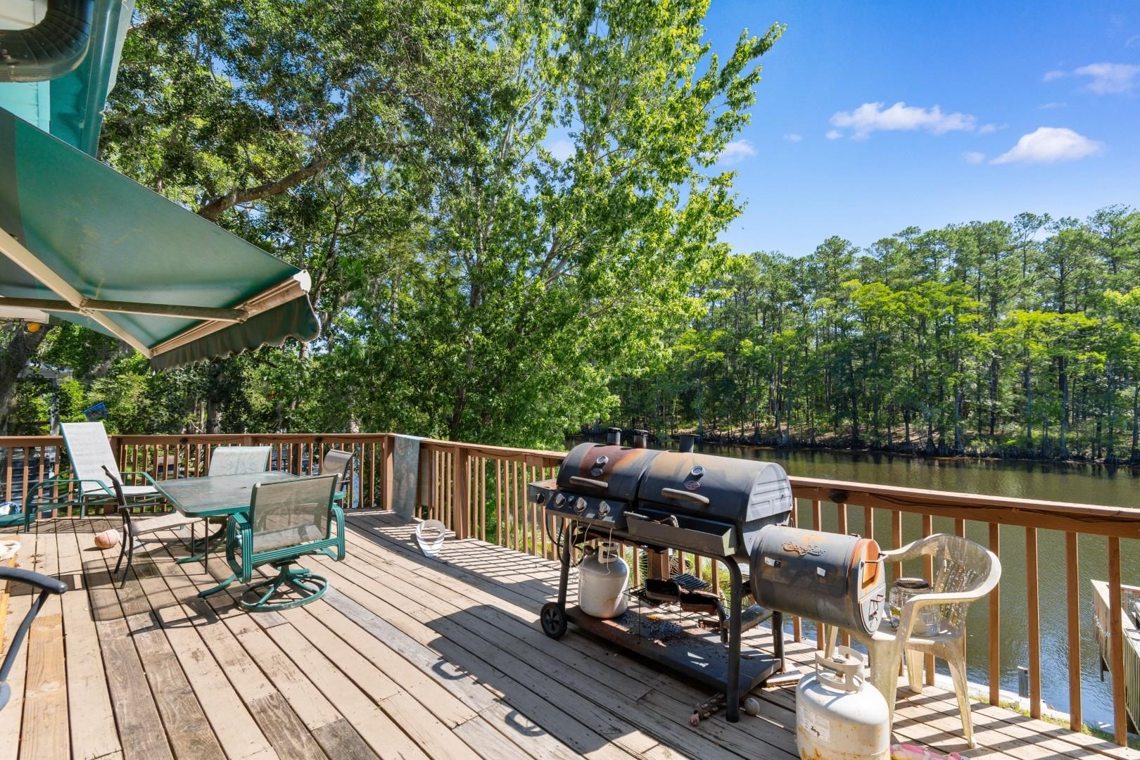 455 River Rd. Property Photo 27