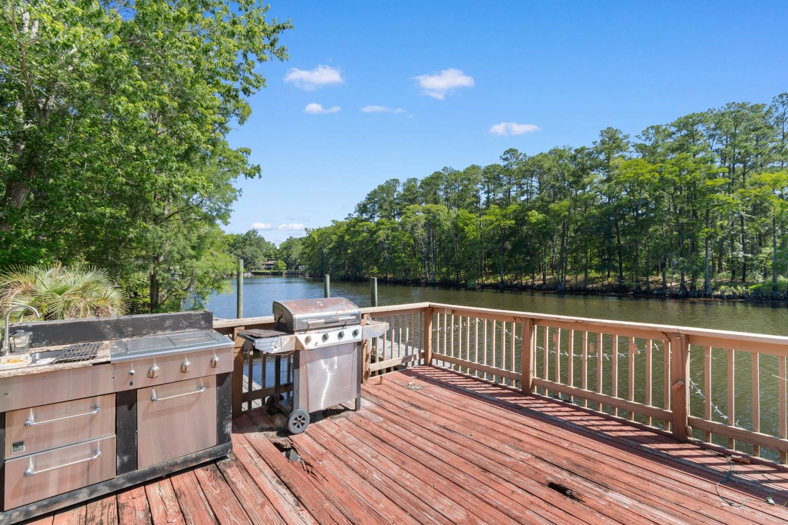 455 River Rd. Property Photo 33