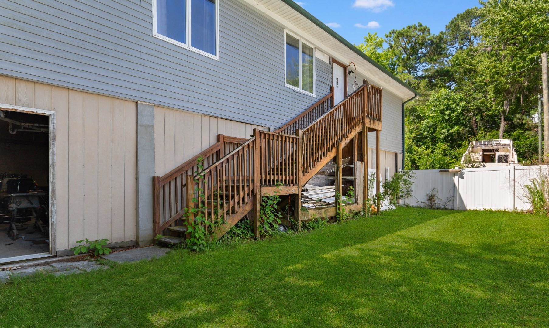 455 River Rd. Property Photo 35