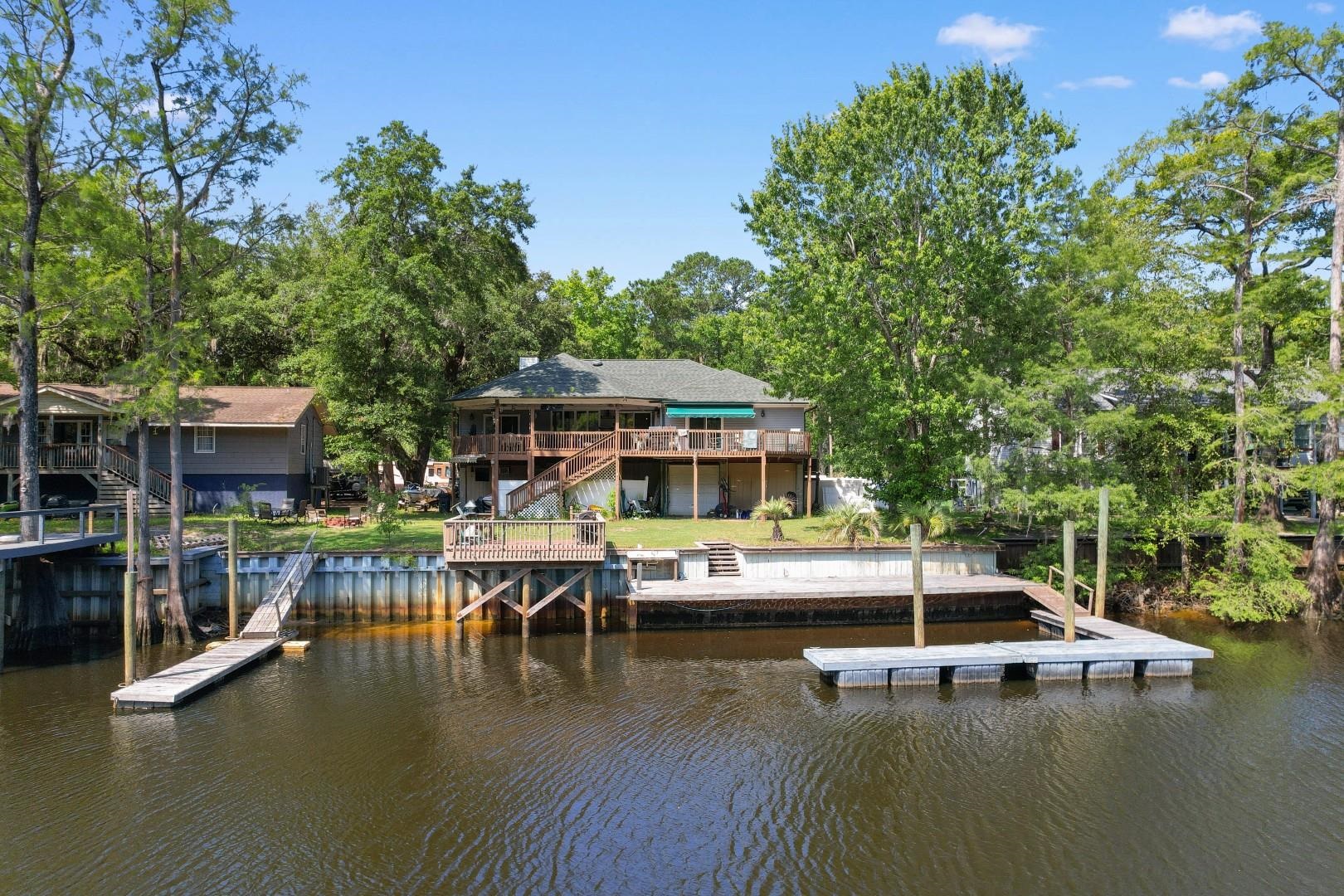 455 River Rd. Property Photo 37