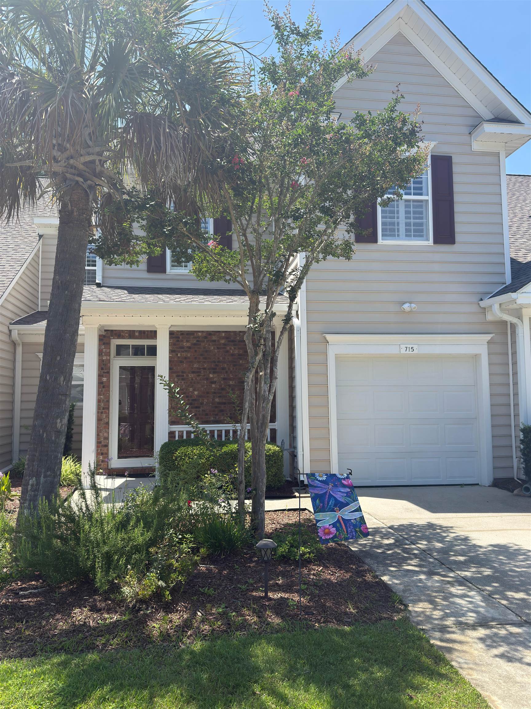 715 Botany Loop Property Photo 1