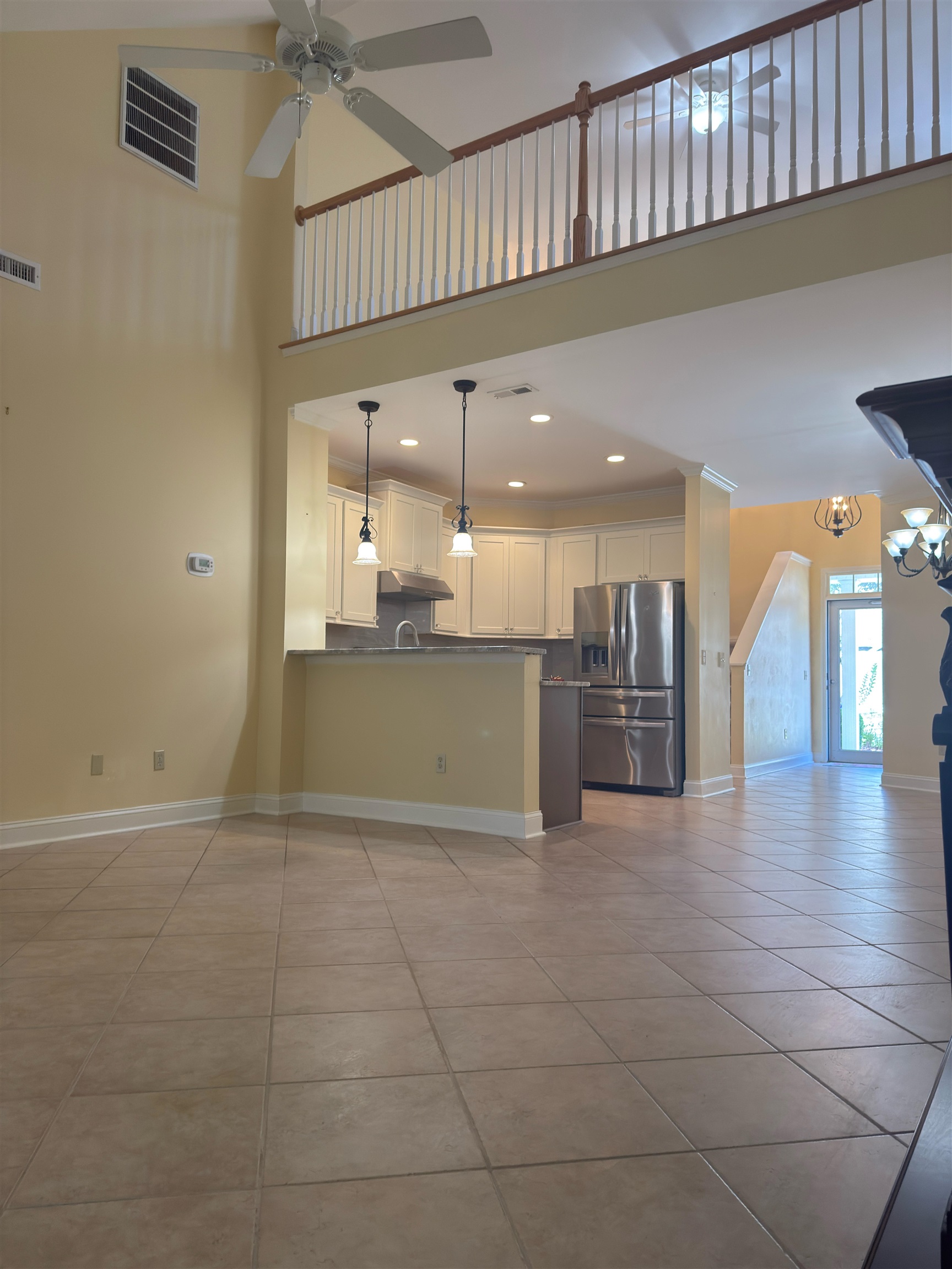715 Botany Loop Property Photo 8