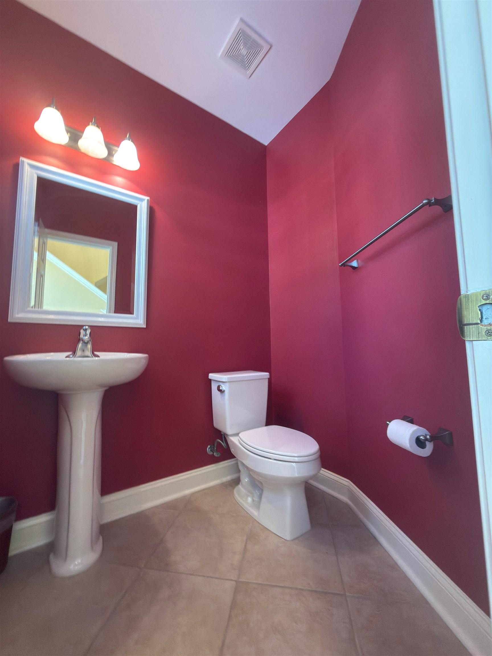 715 Botany Loop Property Photo 20