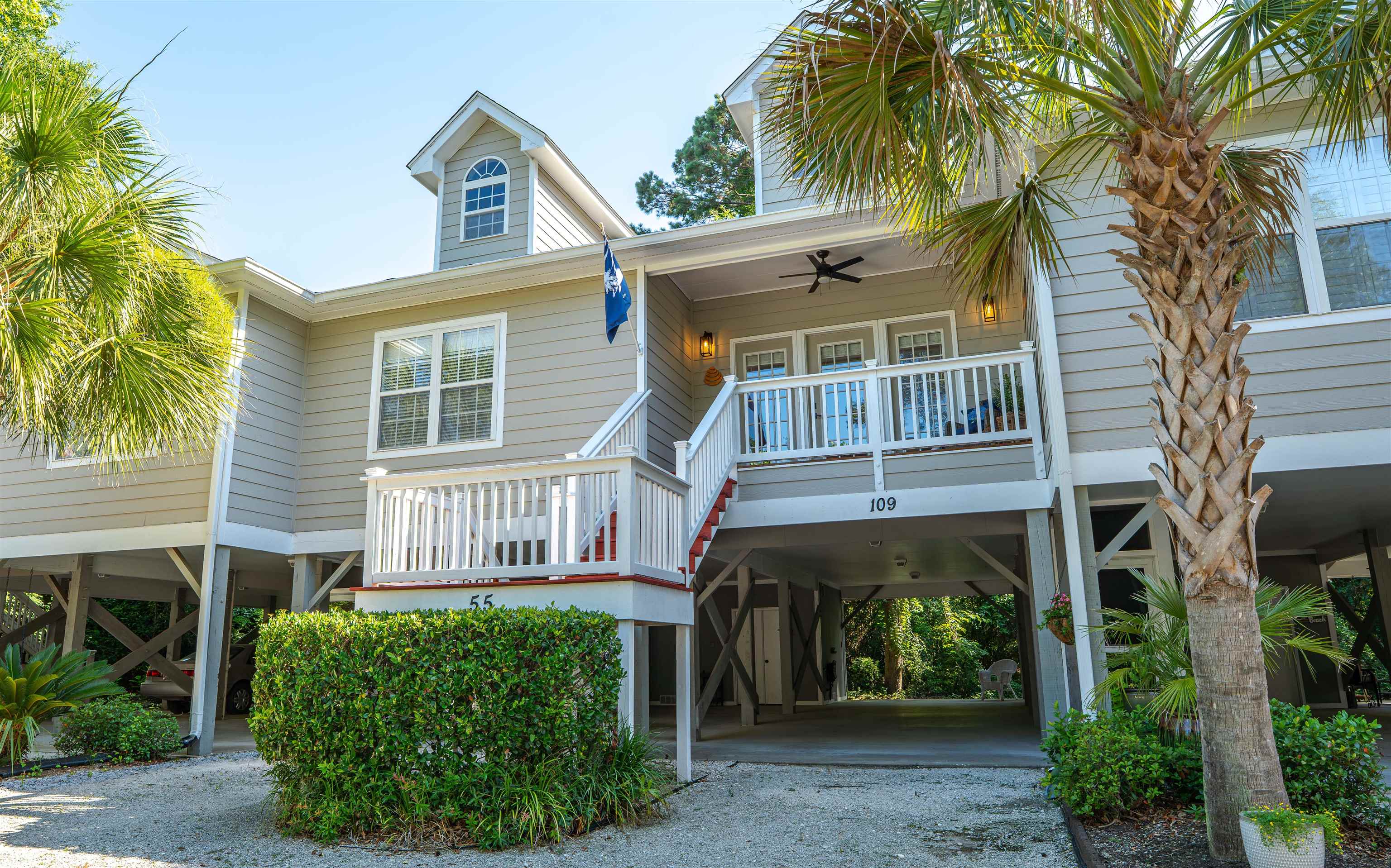 55 Seagrove Ct. Property Photo 2