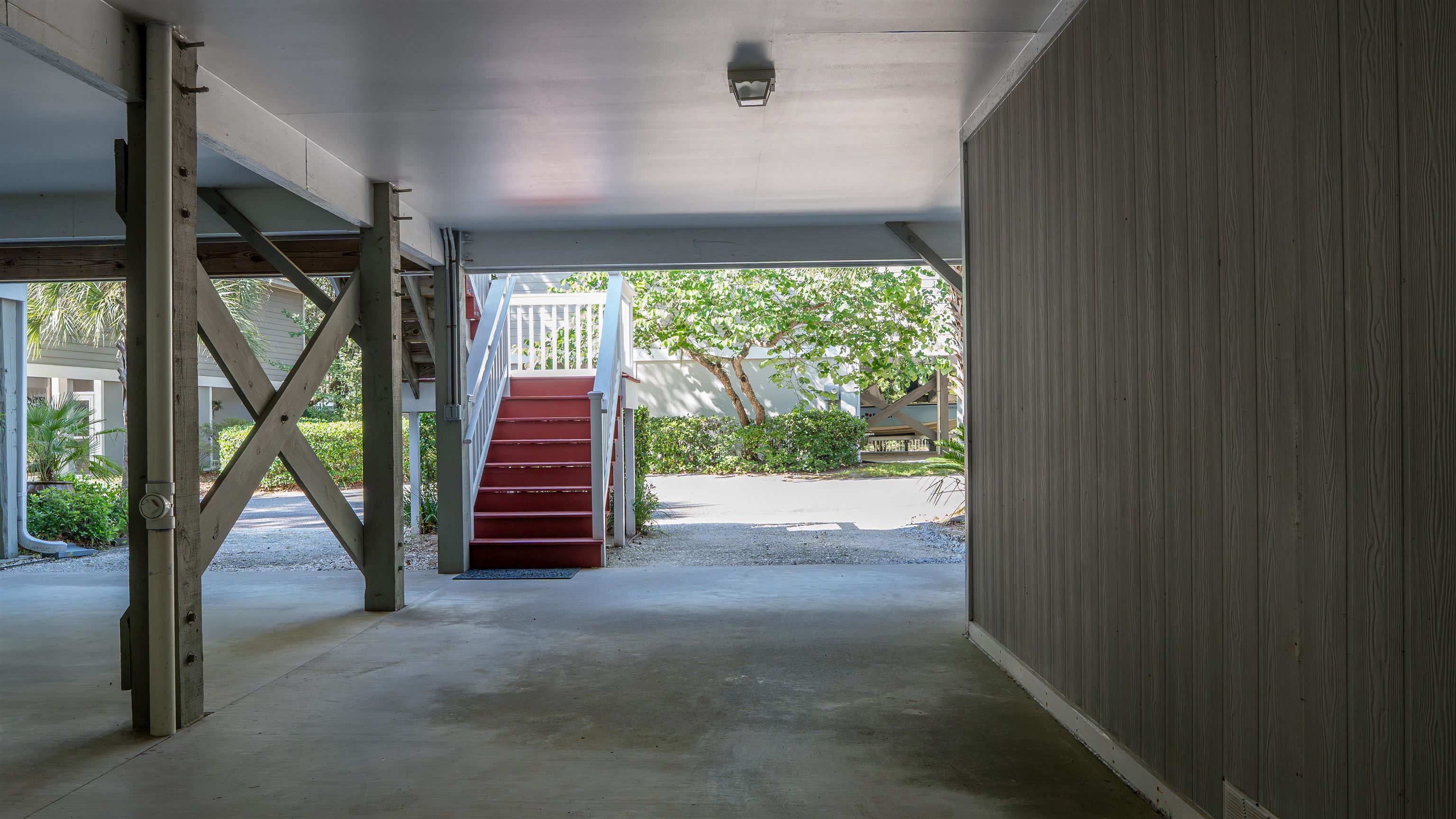 55 Seagrove Ct. Property Photo 27