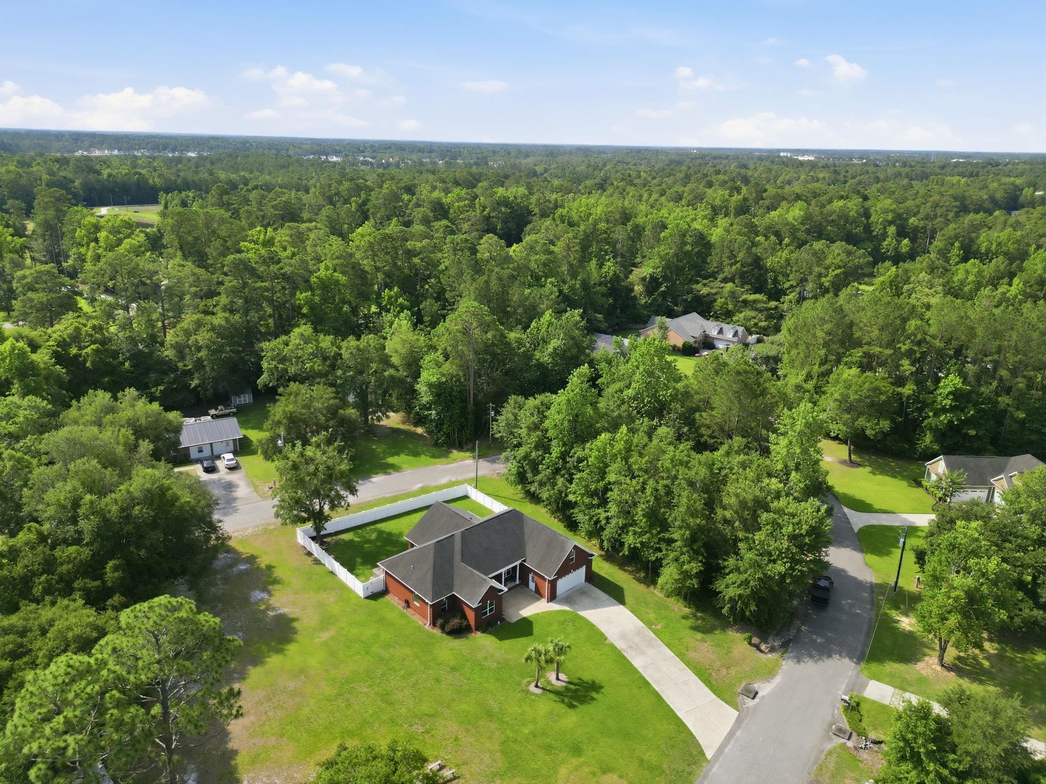 1071 Forest Dr. Property Photo 4