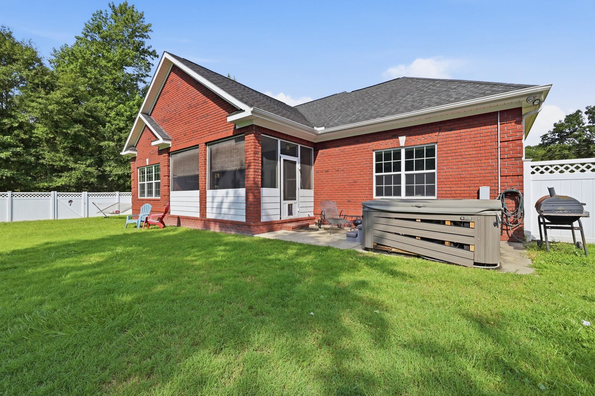 1071 Forest Dr. Property Photo 48