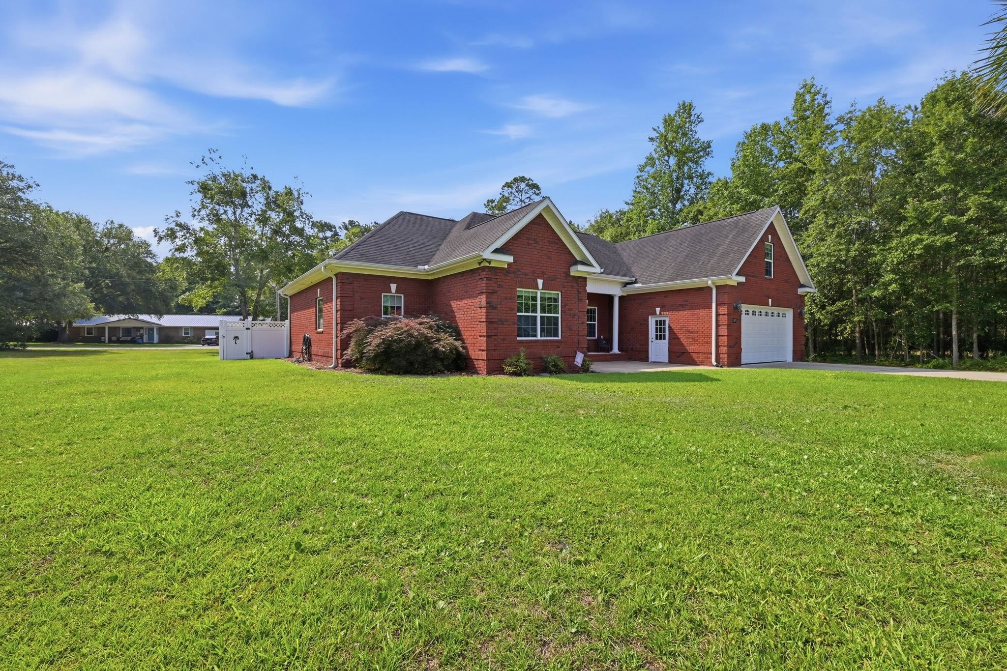 1071 Forest Dr. Property Photo 53