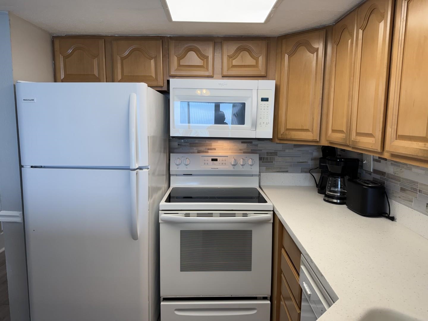 2406 N Ocean Blvd. Property Photo 10