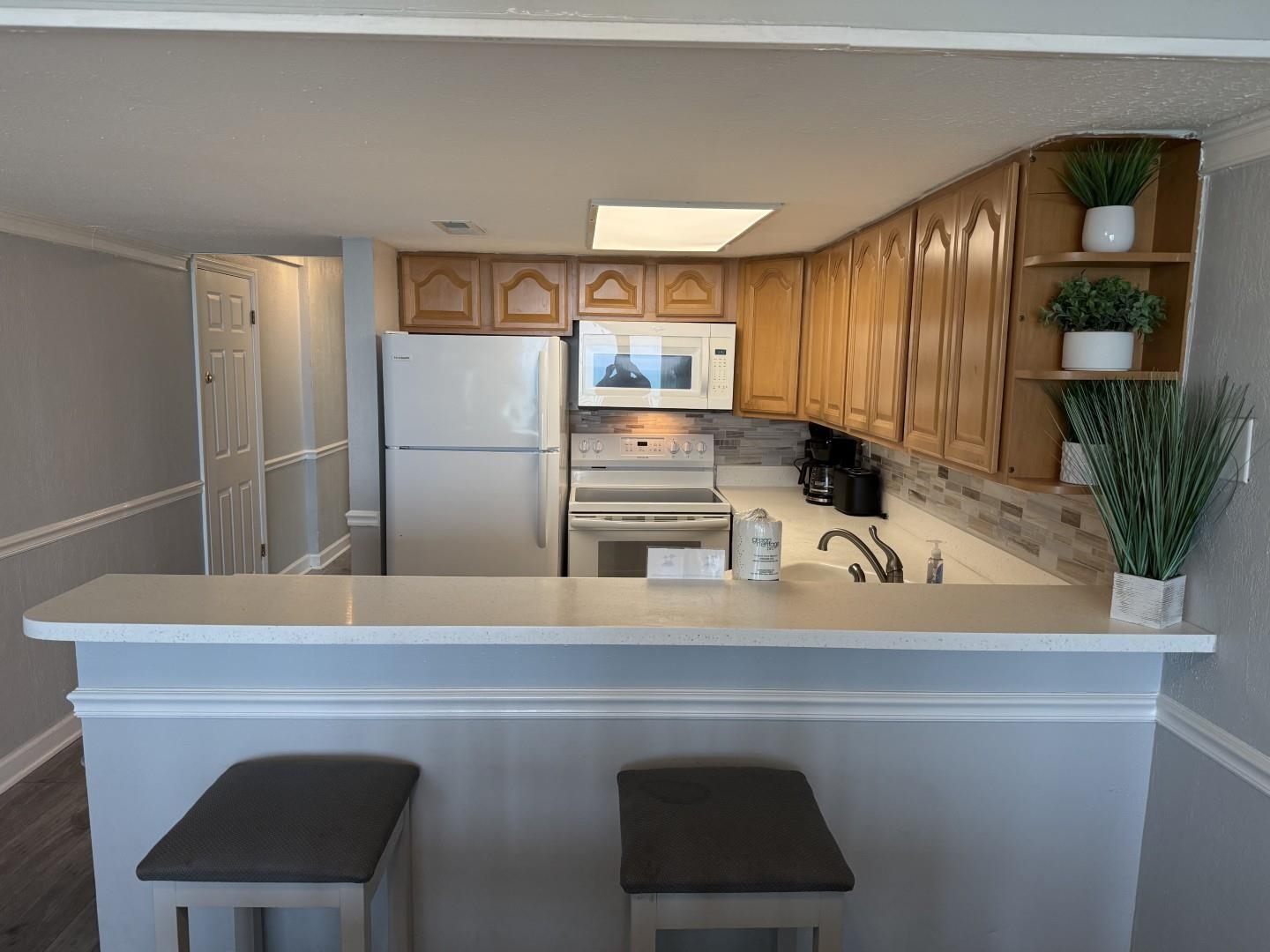 2406 N Ocean Blvd. Property Photo 11