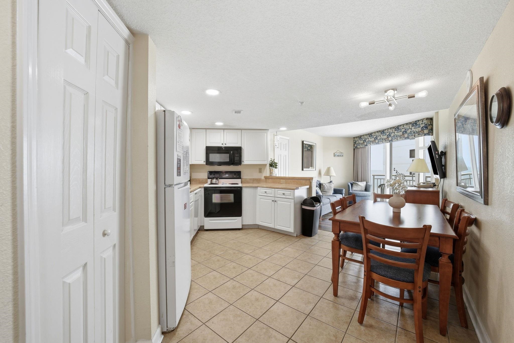 2501 S Ocean Blvd. Property Photo 11