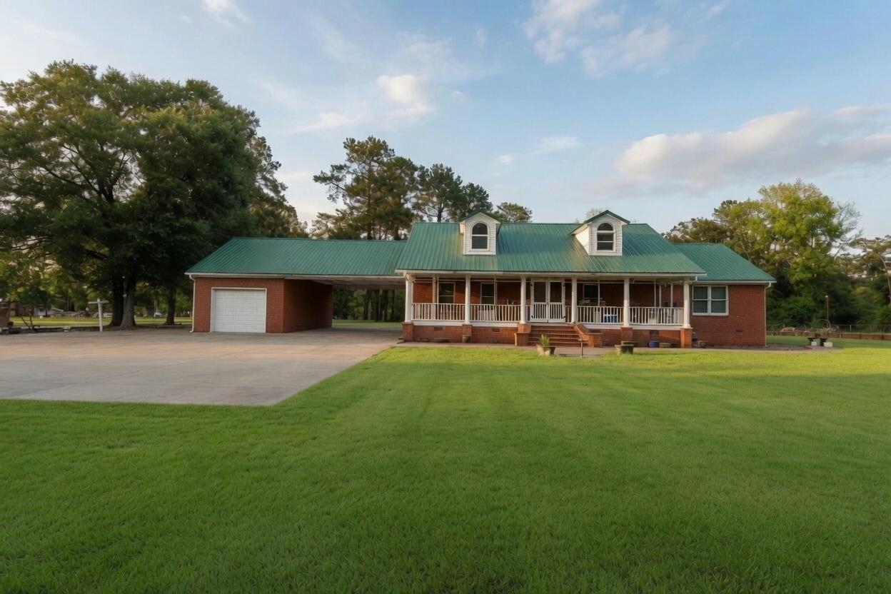 6652 Old Mullins Rd. Property Photo 1