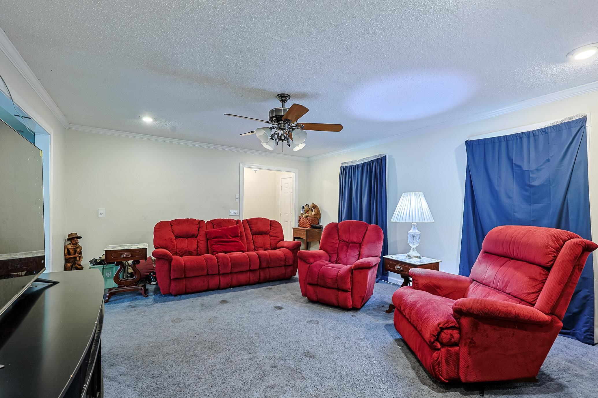 6652 Old Mullins Rd. Property Photo 4