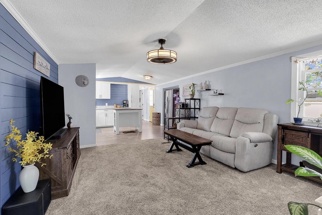 2729 Libra Dr. Property Photo 11