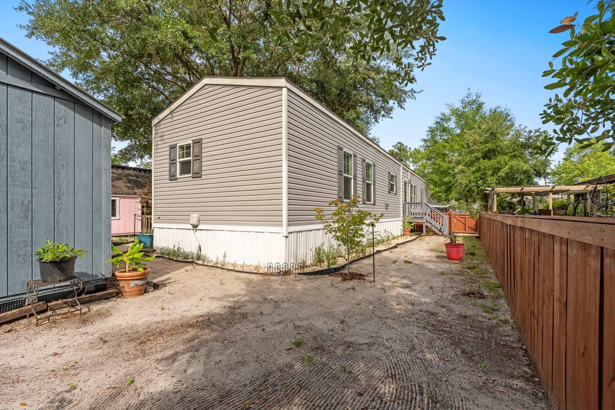144 Crooked Island Circle Property Photo 35