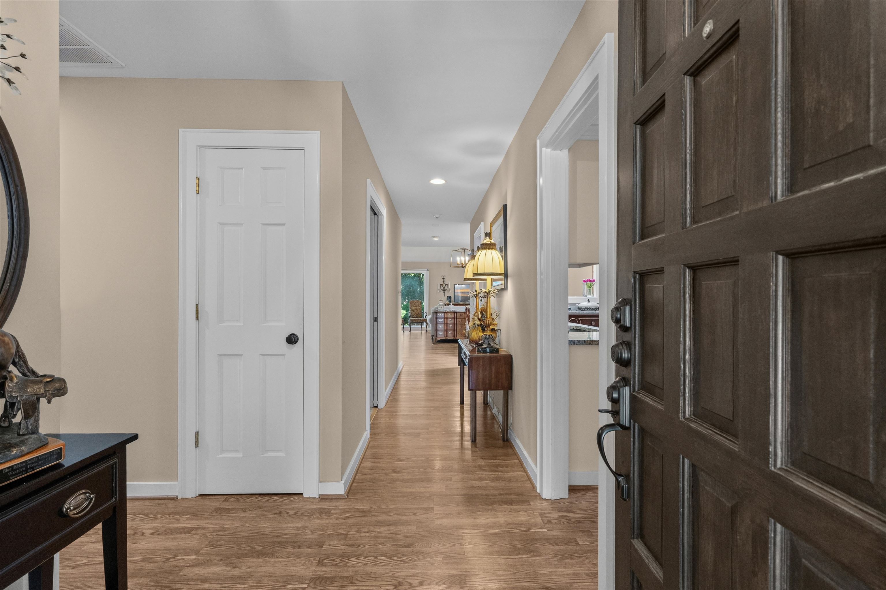 7 Valencia Circle Property Photo 3