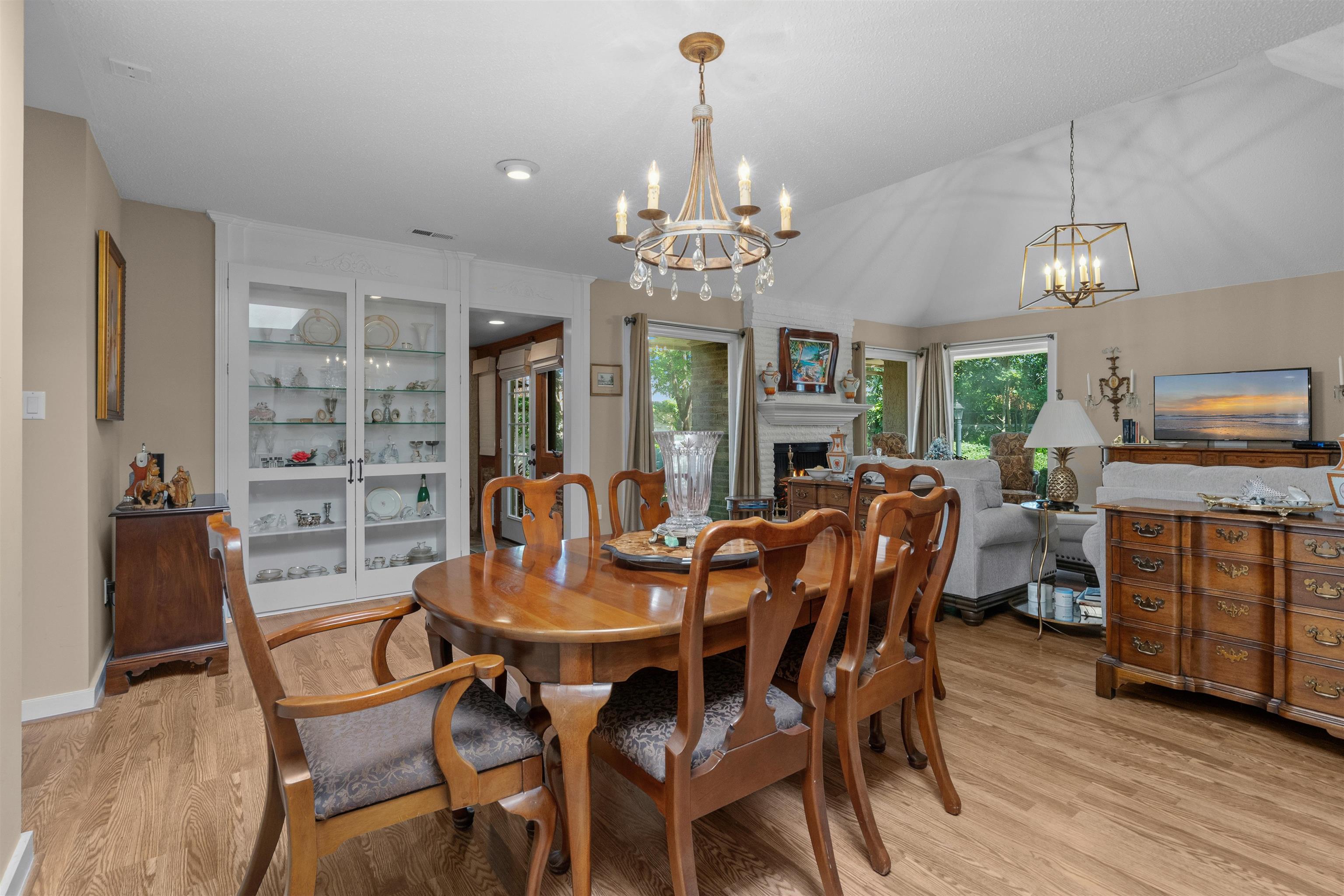 7 Valencia Circle Property Photo 15