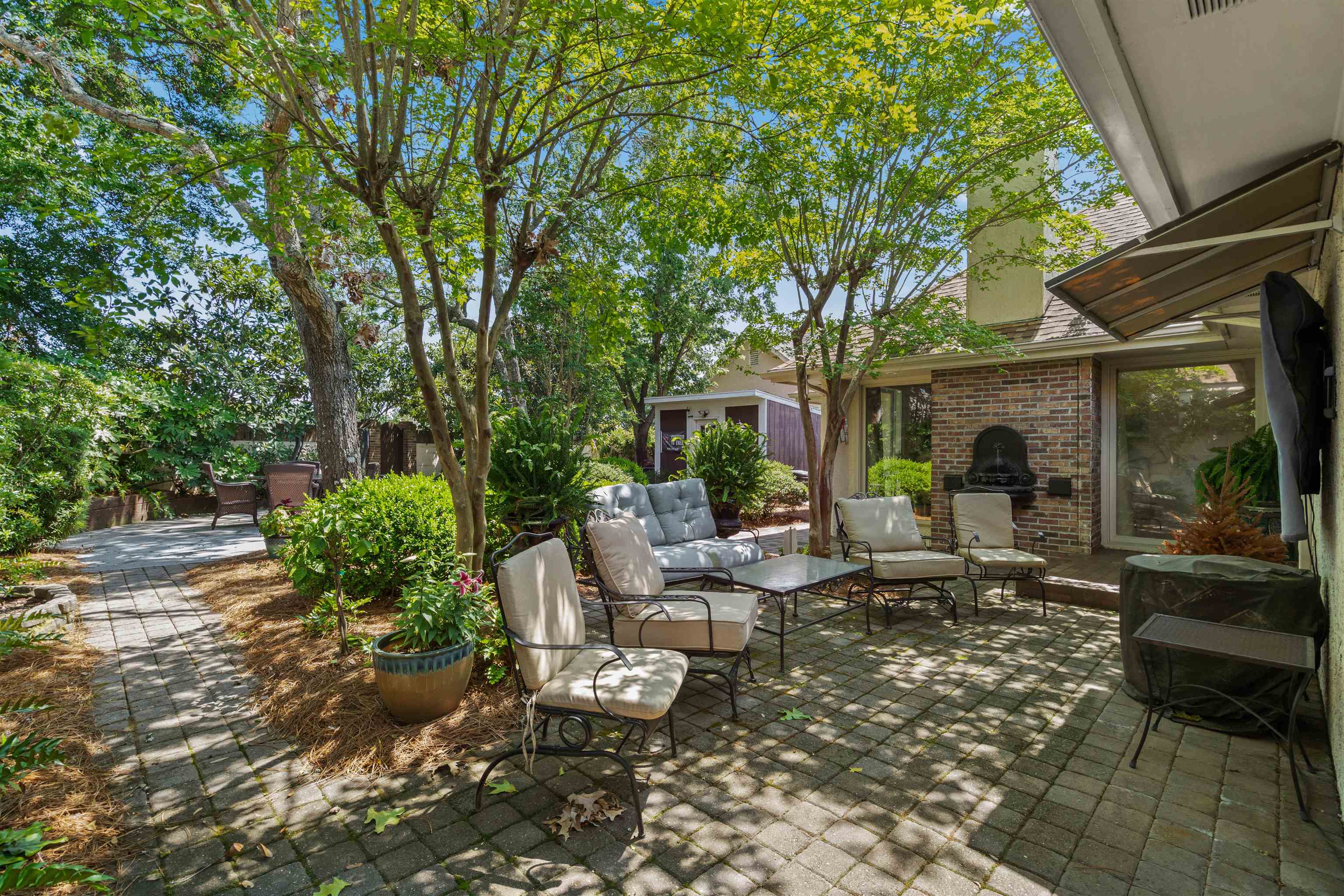 7 Valencia Circle Property Photo 30