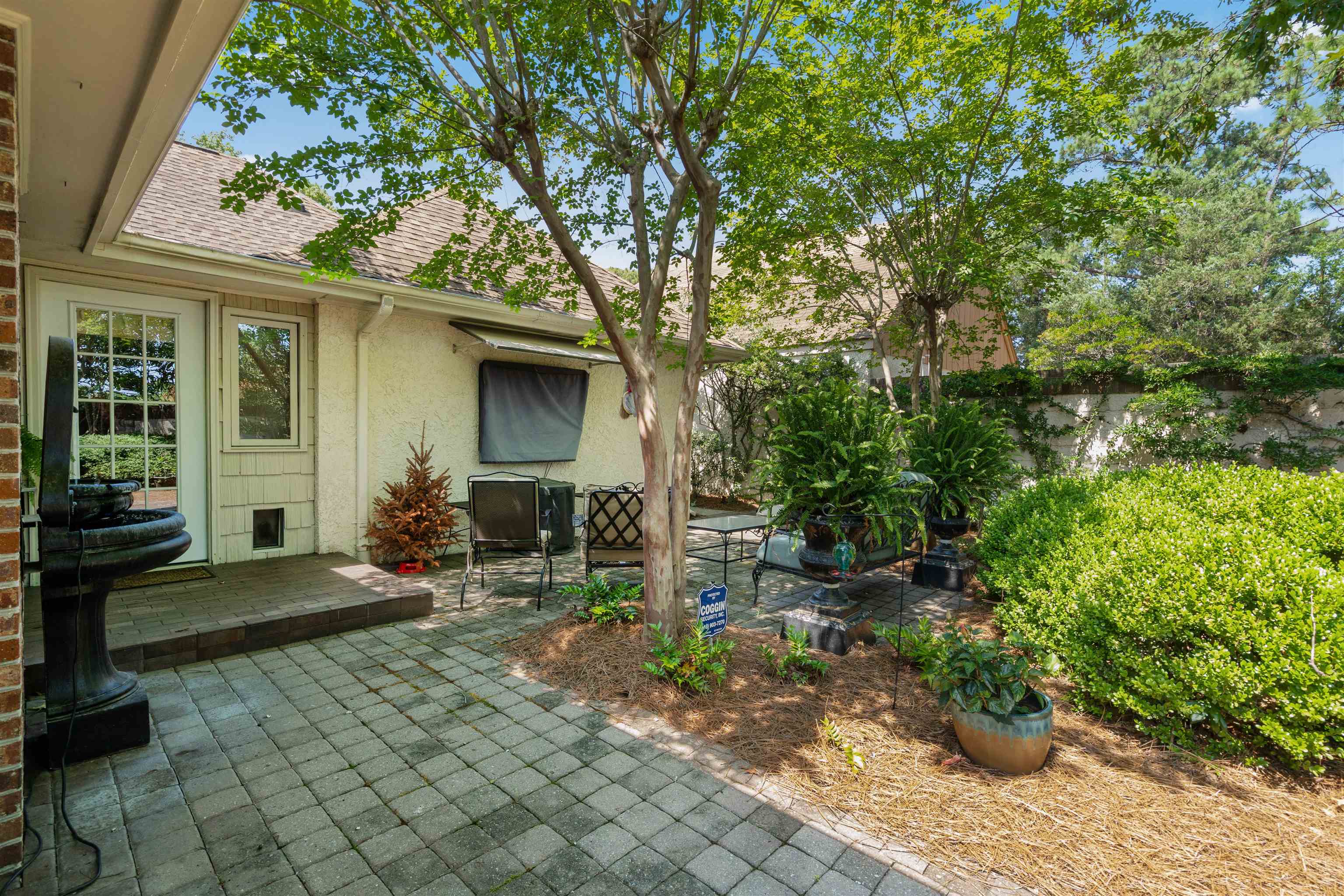 7 Valencia Circle Property Photo 31