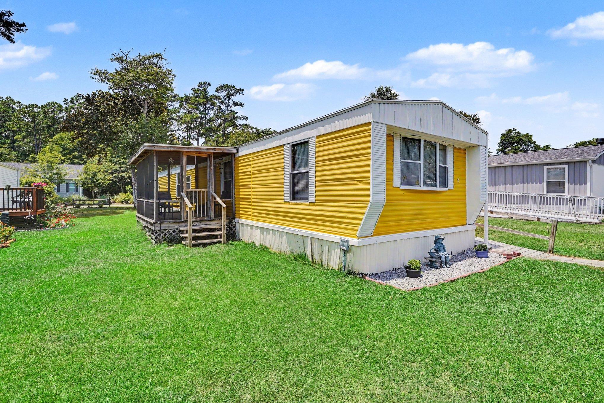 5 Crooked Island Circle Property Photo 1